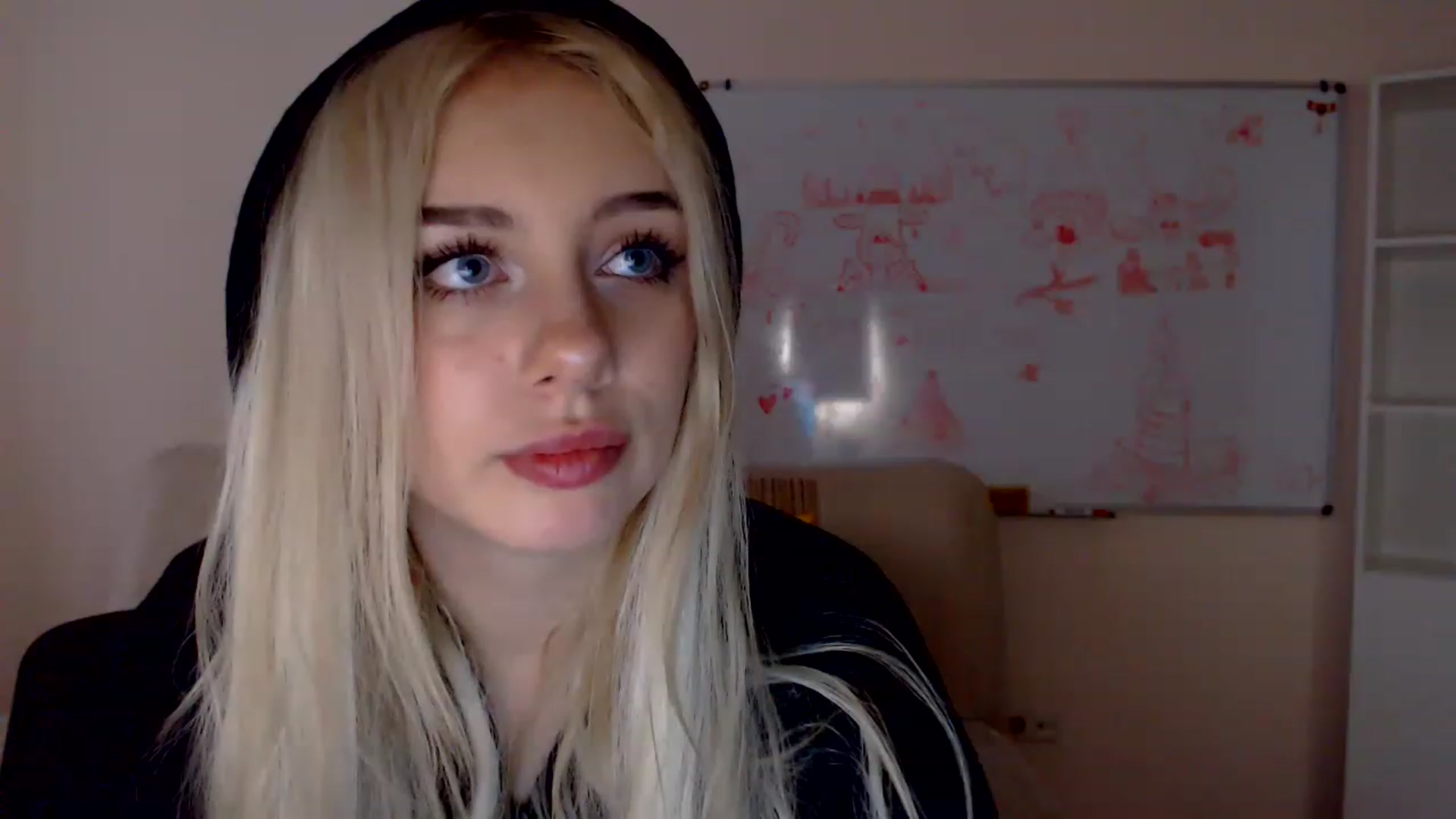 Gallery image thumbnail from Ririma_xo's myfreecams stream on, 12/28/2022, 12:43 image 14 of 20