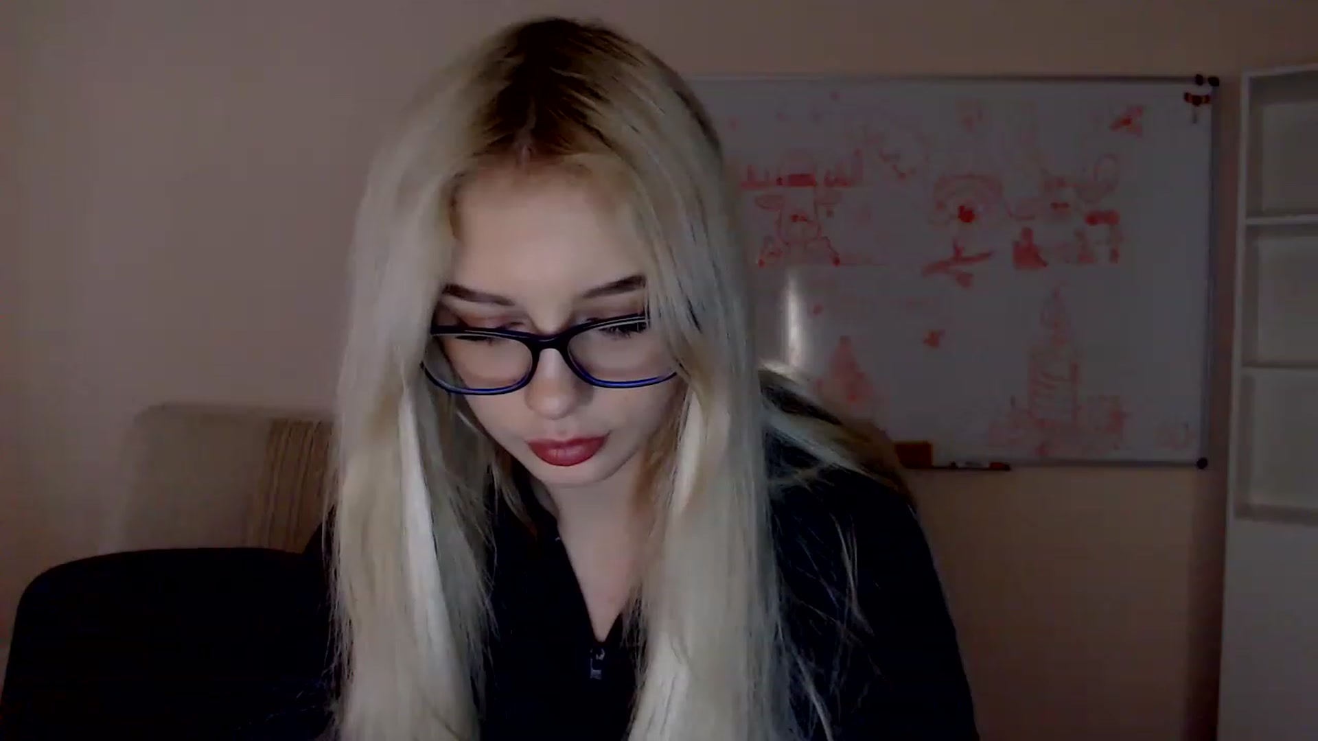 Gallery image thumbnail from Ririma_xo's myfreecams stream on, 12/28/2022, 12:43 image 6 of 20