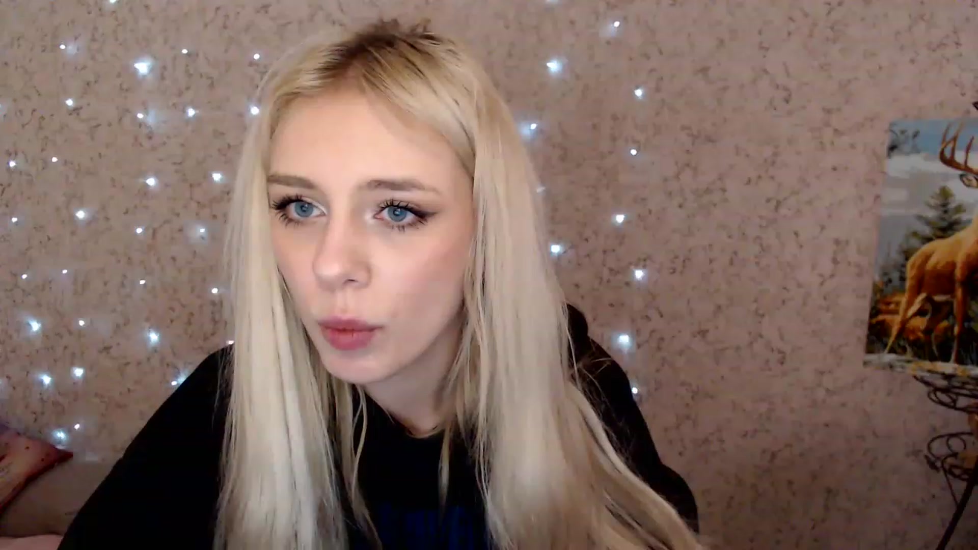 Gallery image thumbnail from Ririma_xo's myfreecams stream on, 01/07/2023, 11:34 image 19 of 20