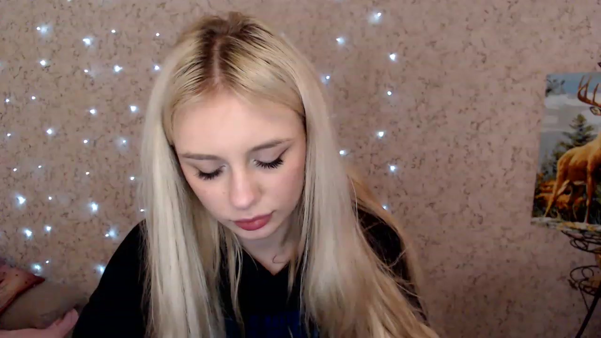 Gallery image thumbnail from Ririma_xo's myfreecams stream on, 01/07/2023, 11:34 image 17 of 20