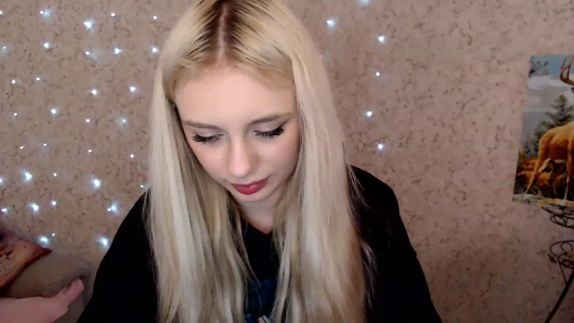 Gallery image thumbnail from Ririma_xo's myfreecams stream on, 01/07/2023, 11:34 image 2 of 20