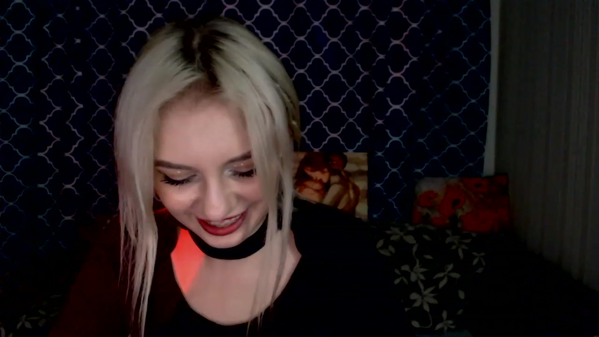 Gallery image thumbnail from Ririma_xo's myfreecams stream on, 01/18/2023, 12:46 image 15 of 20