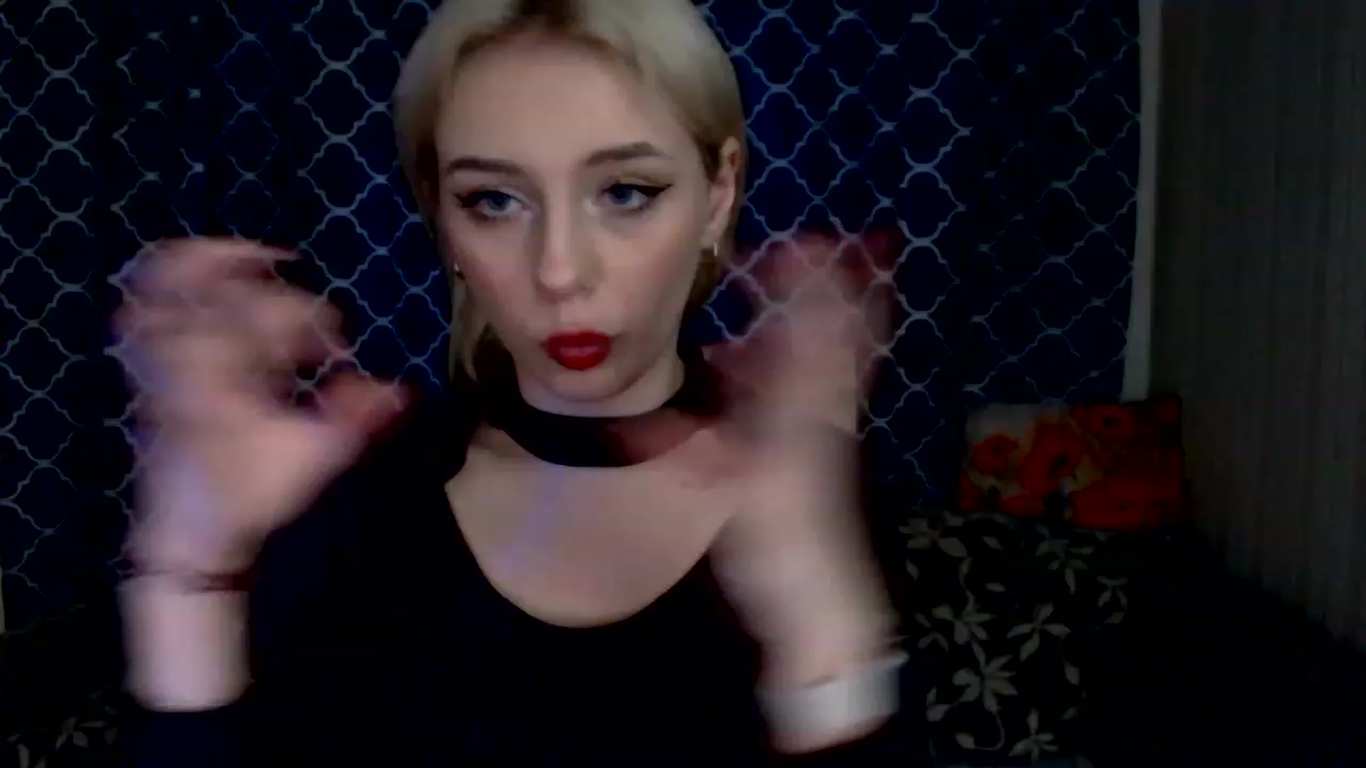 Gallery image thumbnail from Ririma_xo's myfreecams stream on, 01/18/2023, 12:46 image 1 of 20
