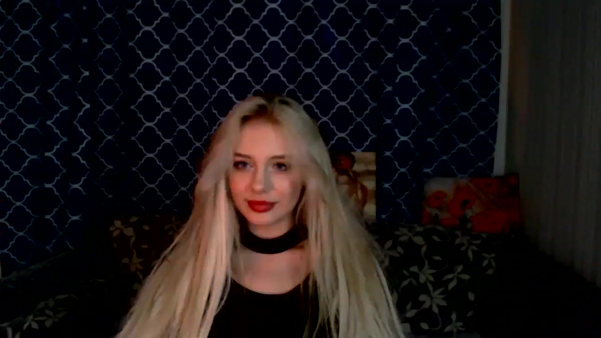 Gallery image thumbnail from Ririma_xo's myfreecams stream on, 01/18/2023, 12:46 image 6 of 20