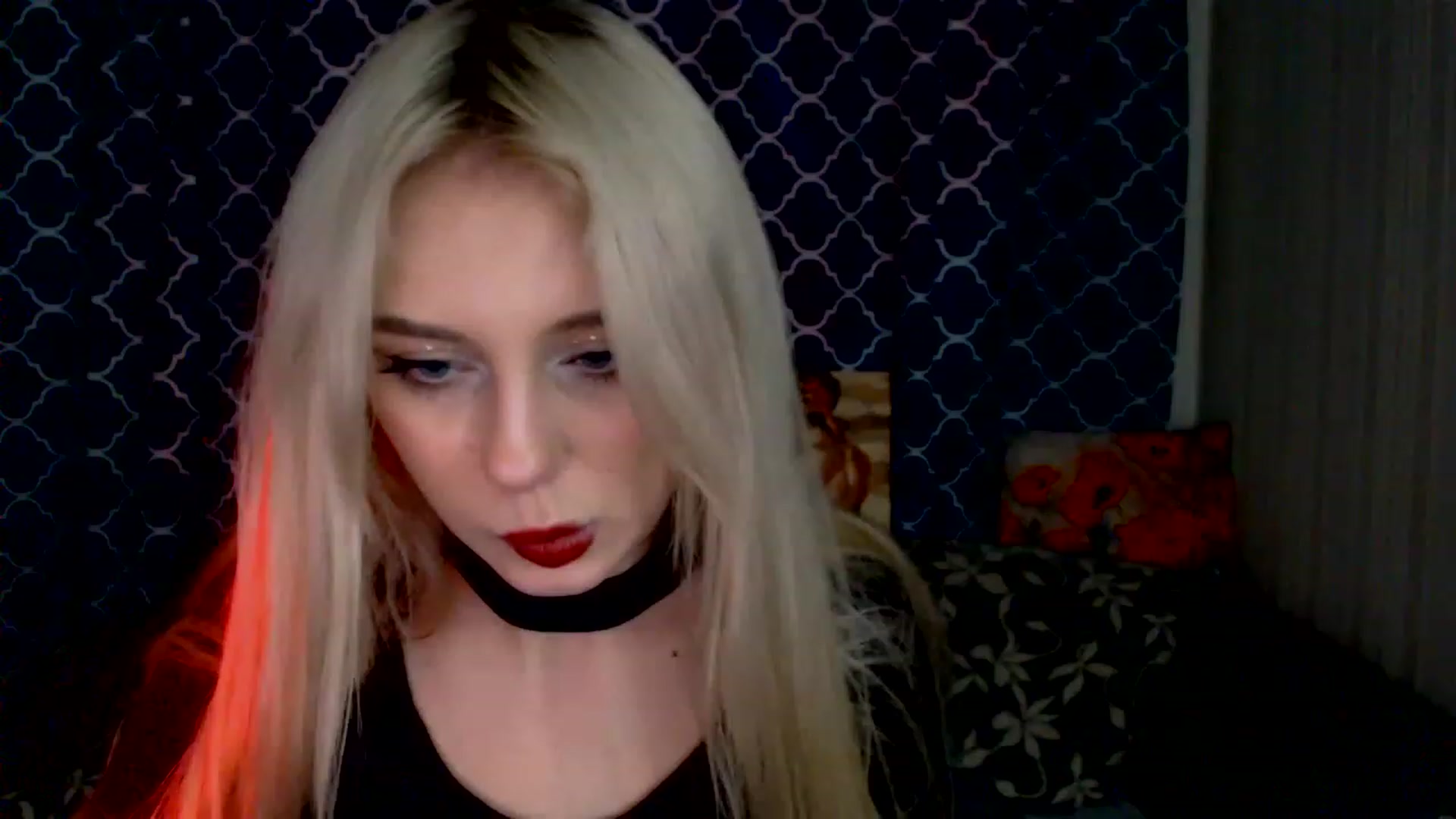 Gallery image thumbnail from Ririma_xo's myfreecams stream on, 01/18/2023, 12:46 image 19 of 20