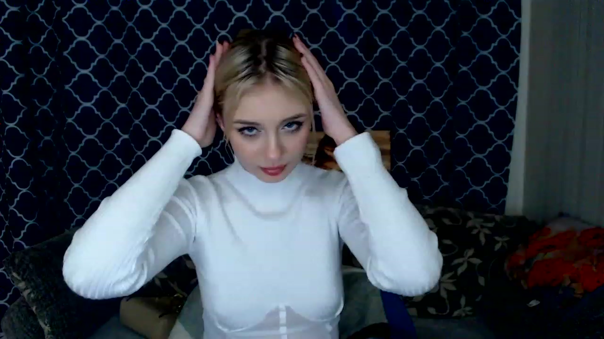 Gallery image thumbnail from Ririma_xo's myfreecams stream on, 01/25/2023, 13:00 image 20 of 20
