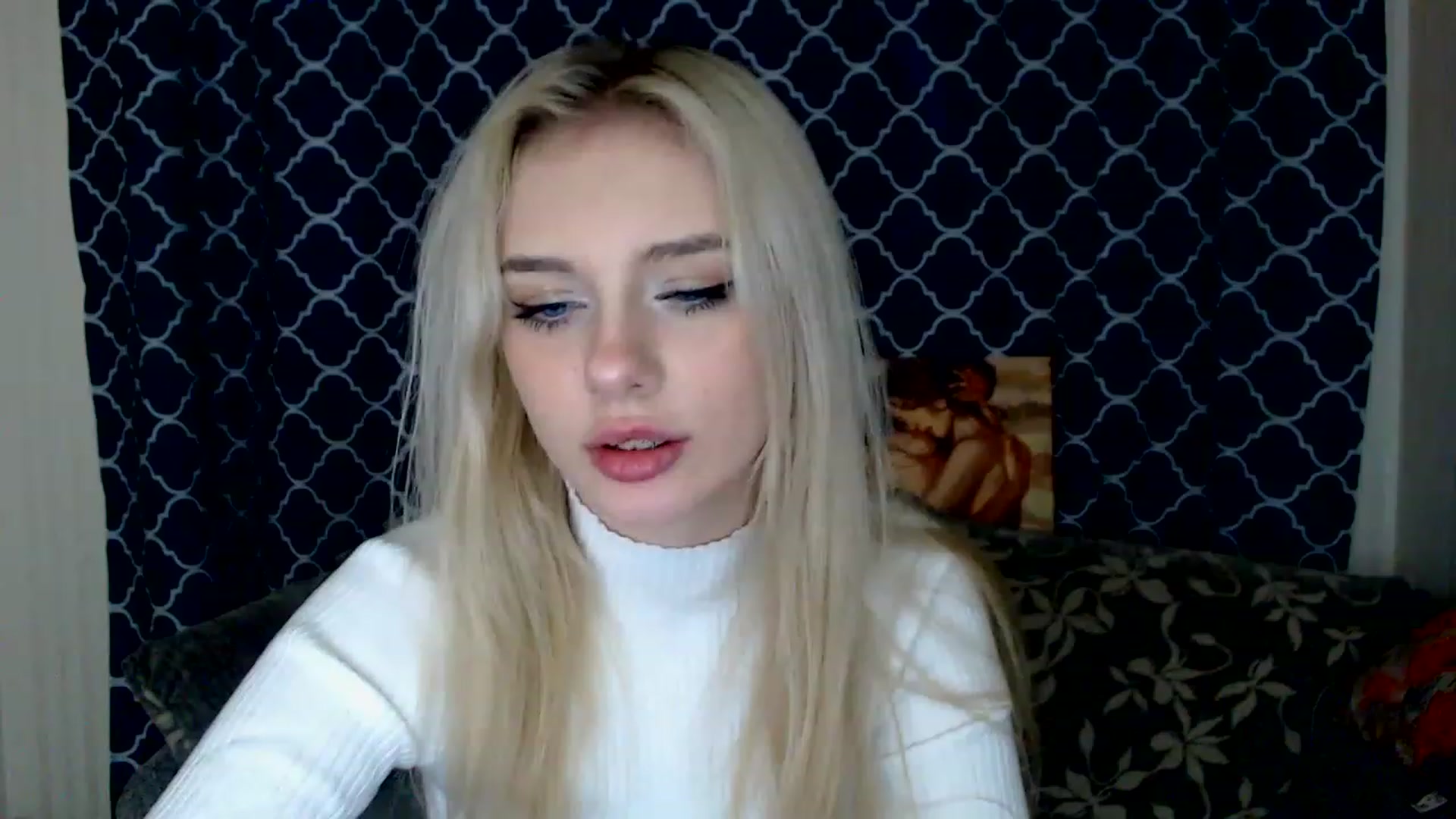 Gallery image thumbnail from Ririma_xo's myfreecams stream on, 01/25/2023, 13:00 image 3 of 20