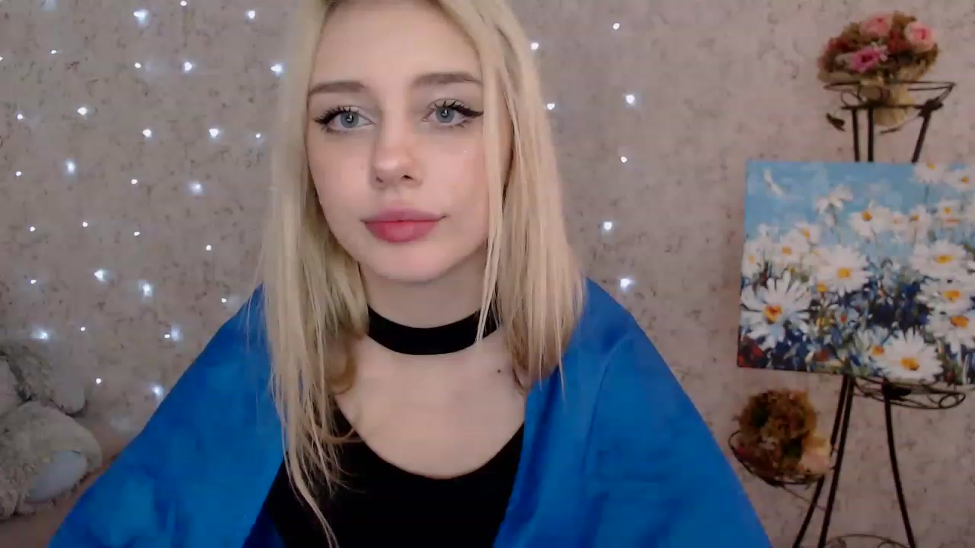 Gallery image thumbnail from Ririma_xo's myfreecams stream on, 02/24/2023, 13:07 image 3 of 20