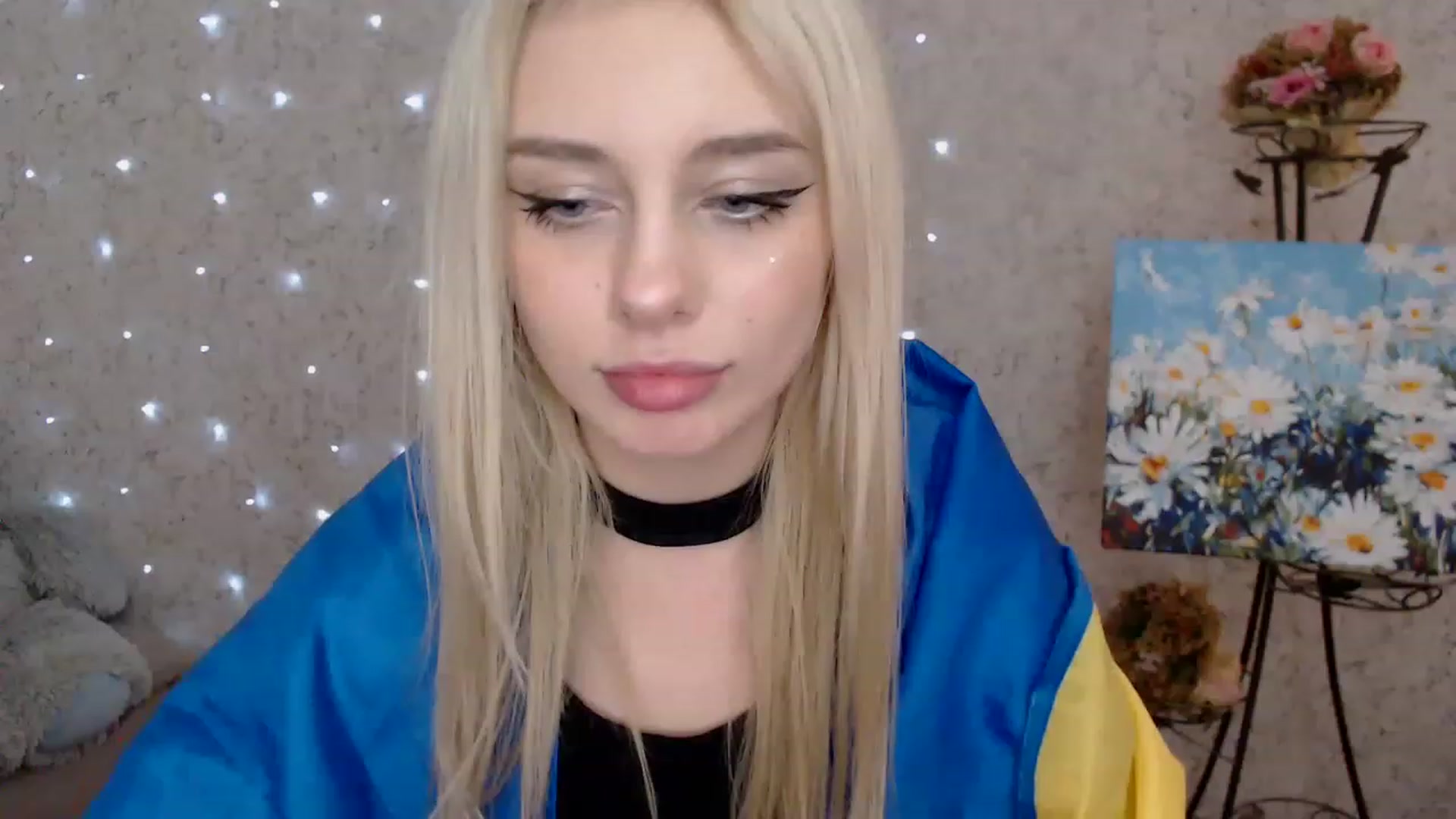 Gallery image thumbnail from Ririma_xo's myfreecams stream on, 02/24/2023, 13:07 image 16 of 20