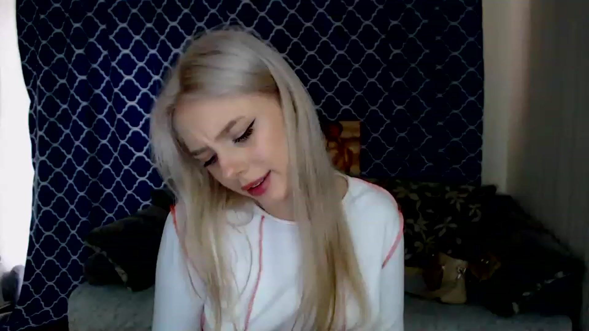 Gallery image thumbnail from Ririma_xo's myfreecams stream on, 03/07/2023, 12:46 image 3 of 20