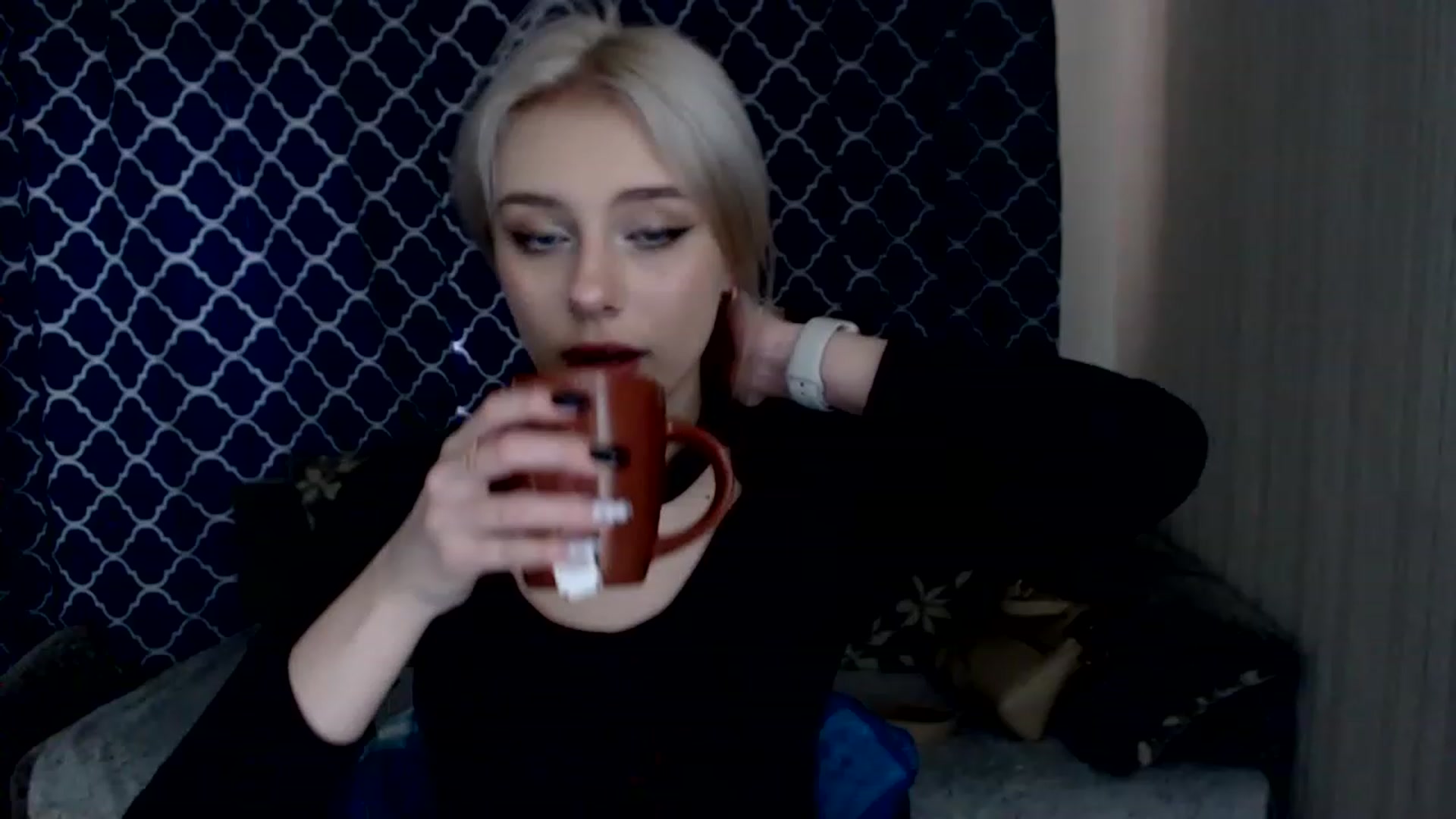 Gallery image thumbnail from Ririma_xo's myfreecams stream on, 03/08/2023, 11:57 image 1 of 20