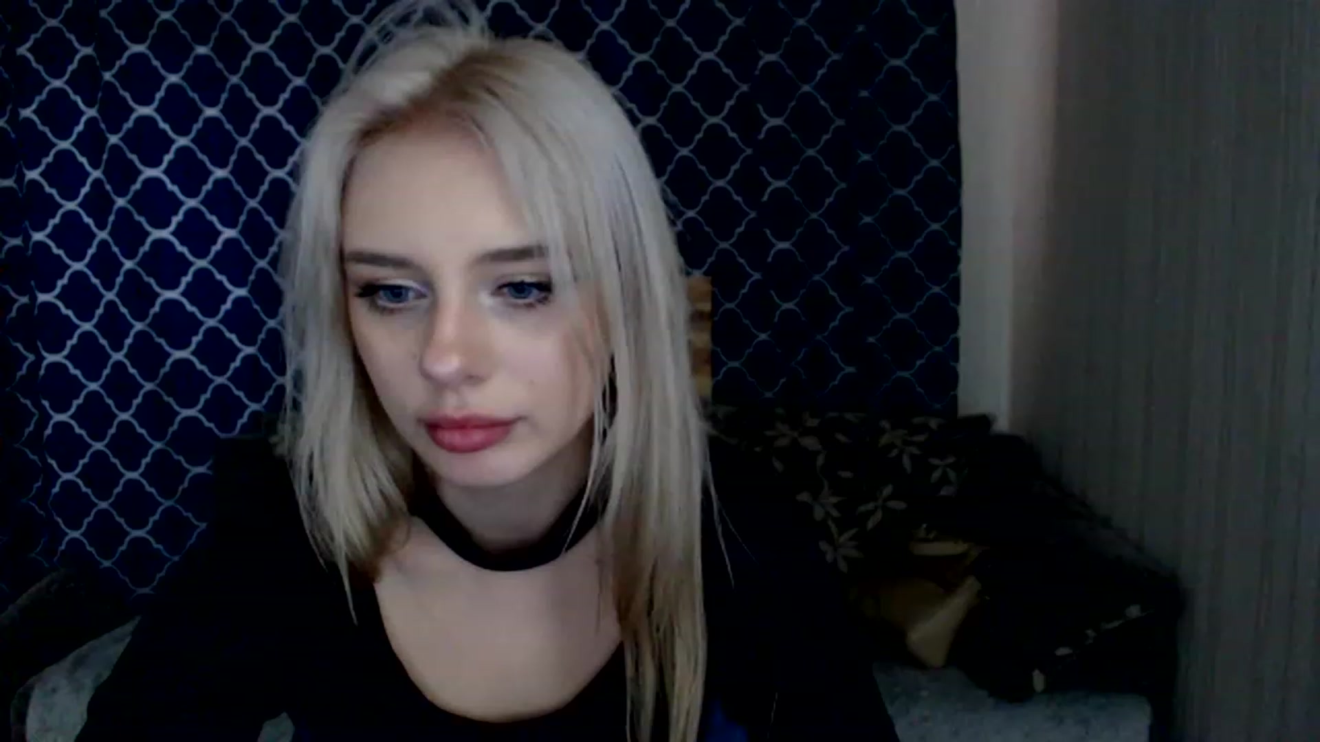 Gallery image thumbnail from Ririma_xo's myfreecams stream on, 03/08/2023, 11:57 image 6 of 20