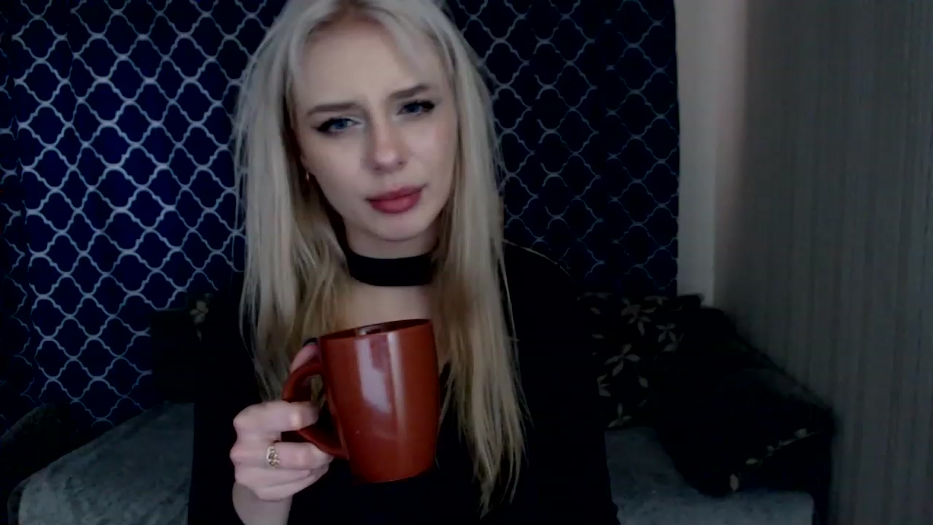 Gallery image thumbnail from Ririma_xo's myfreecams stream on, 03/08/2023, 11:57 image 19 of 20