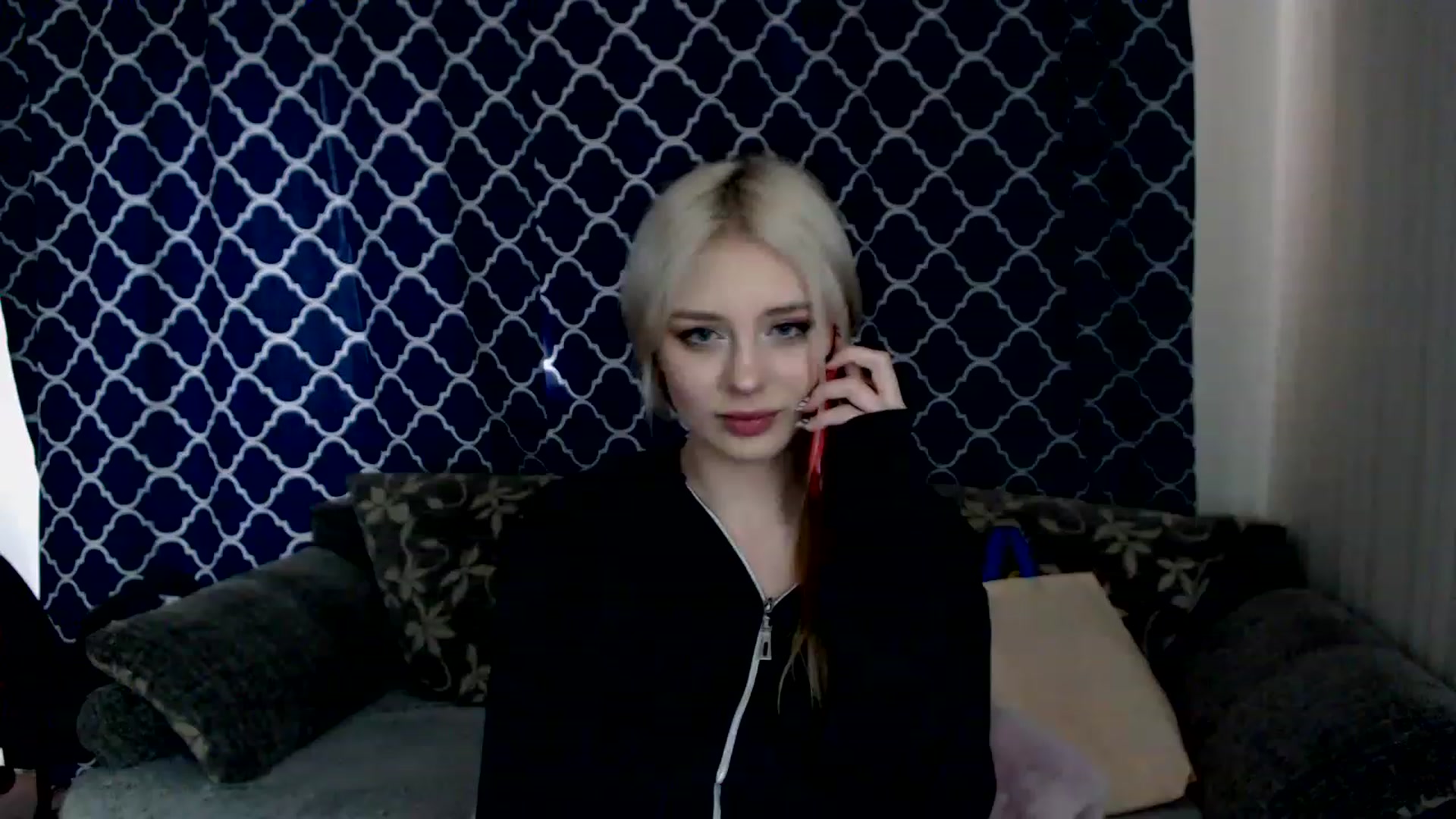 Gallery image thumbnail from Ririma_xo's myfreecams stream on, 04/04/2023, 09:21 image 20 of 20