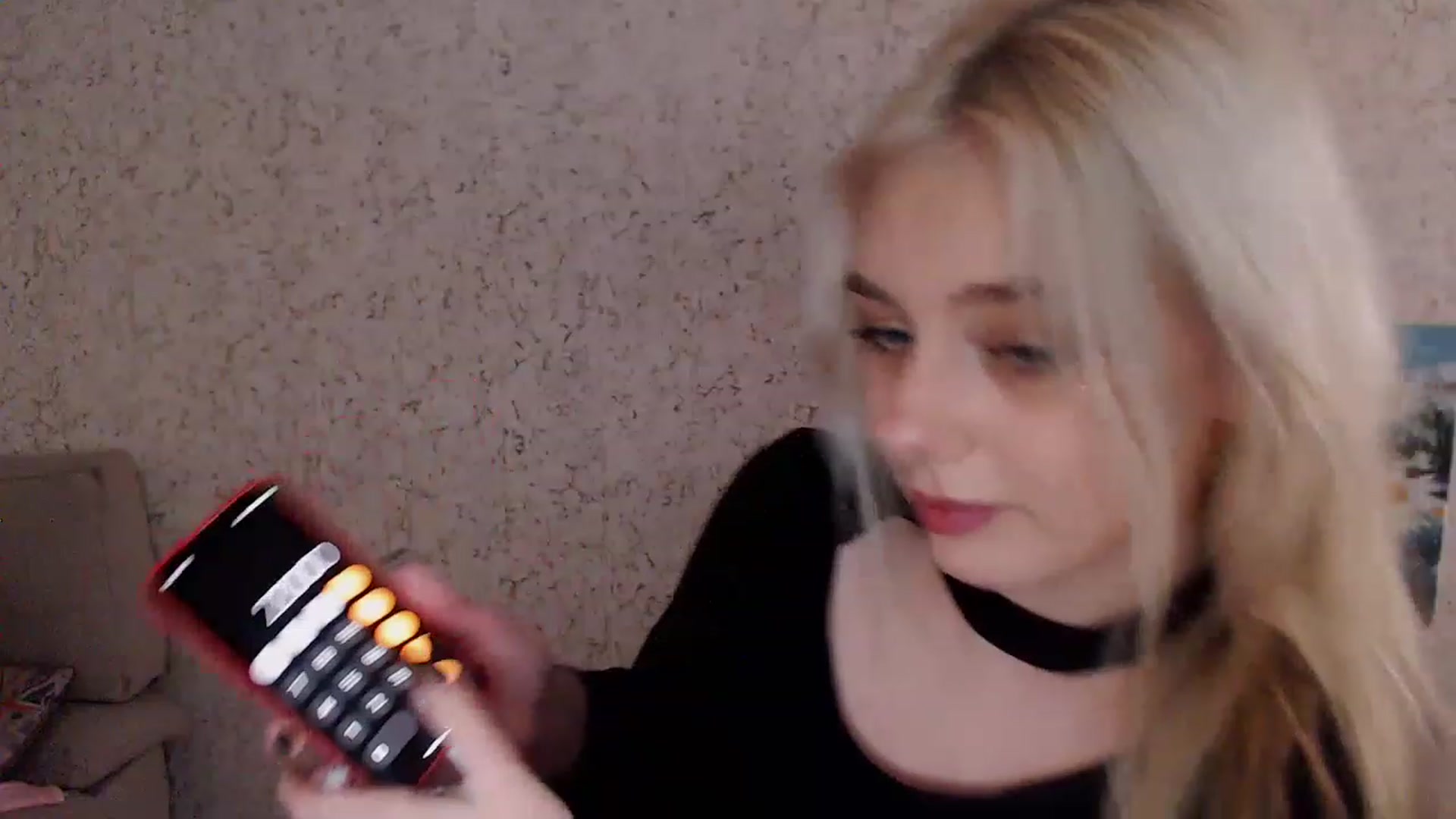 Gallery image thumbnail from Ririma_xo's myfreecams stream on, 04/06/2023, 12:16 image 6 of 20