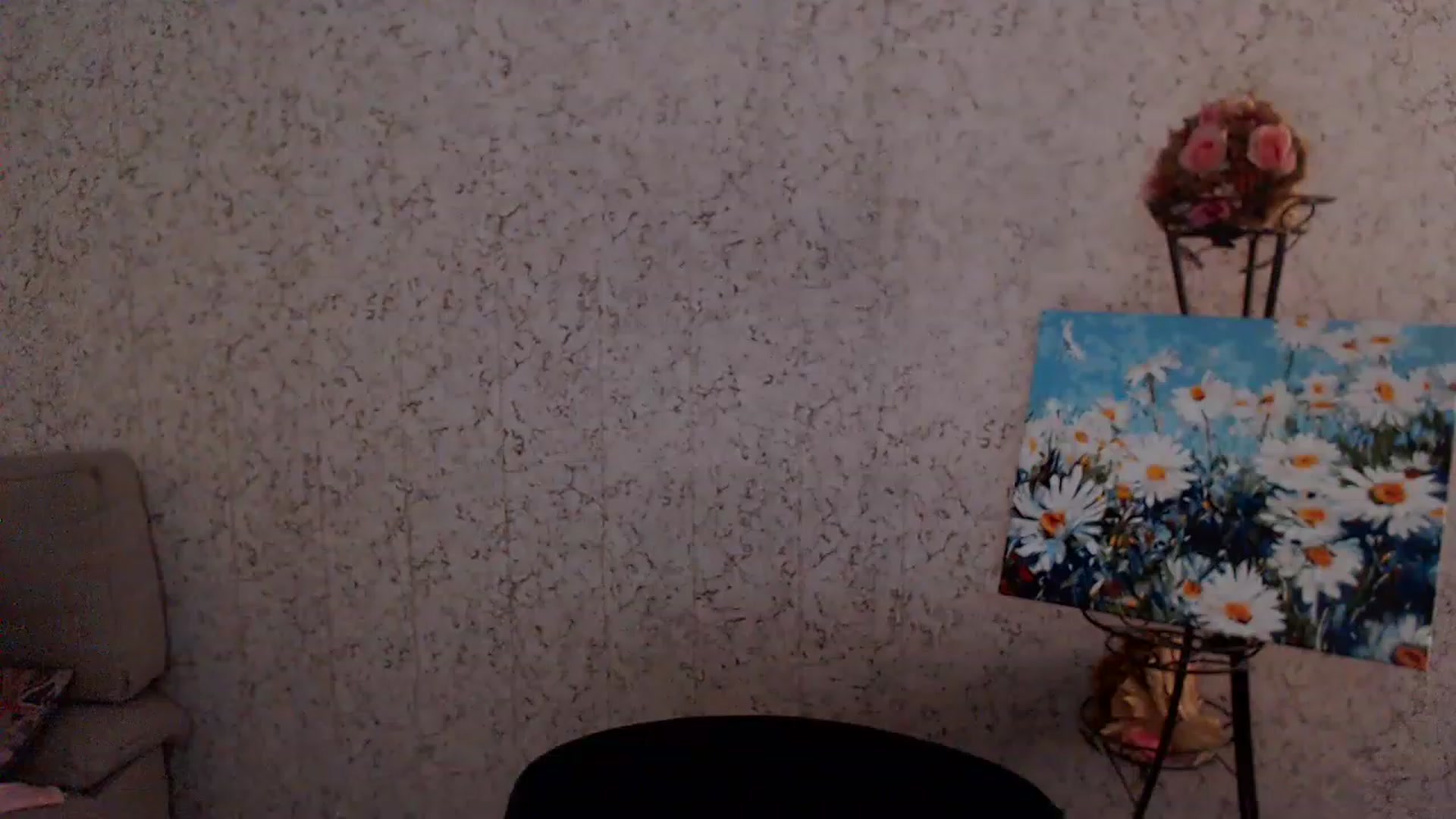 Gallery image thumbnail from Ririma_xo's myfreecams stream on, 04/06/2023, 12:16 image 8 of 20