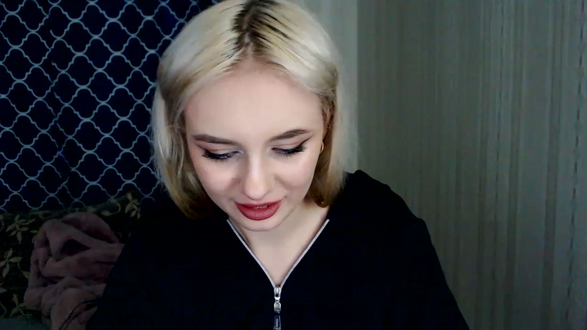 Gallery image thumbnail from Ririma_xo's myfreecams stream on, 04/09/2023, 15:42 image 13 of 20