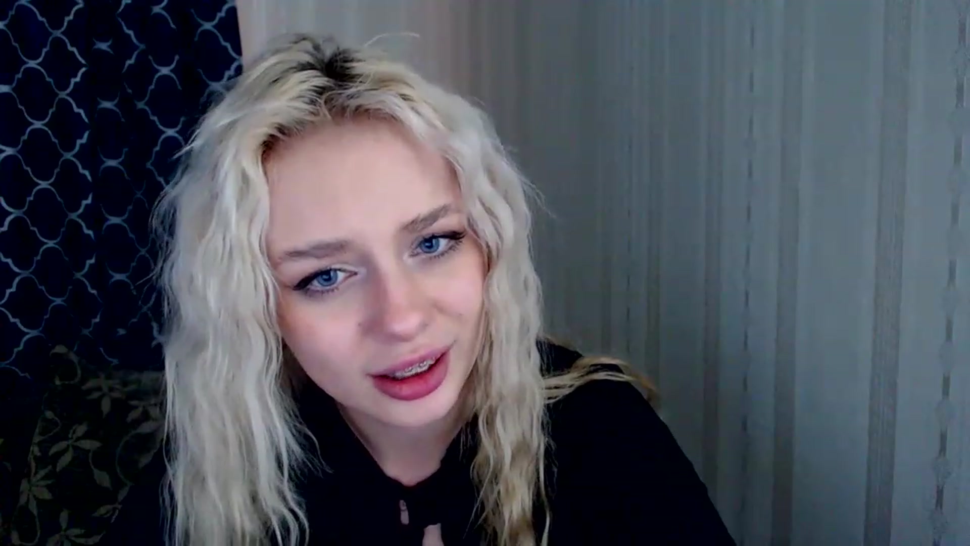 Gallery image thumbnail from Ririma_xo's myfreecams stream on, 04/19/2023, 12:10 image 20 of 20