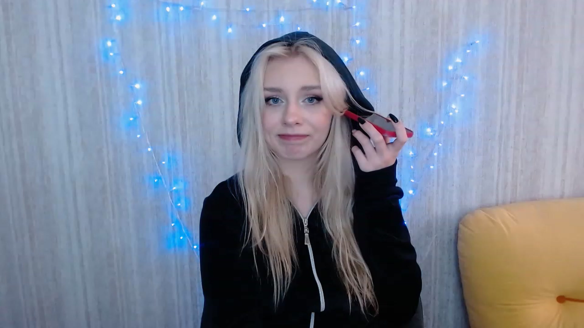 Gallery image thumbnail from Ririma_xo's myfreecams stream on, 04/25/2023, 10:53 image 2 of 20