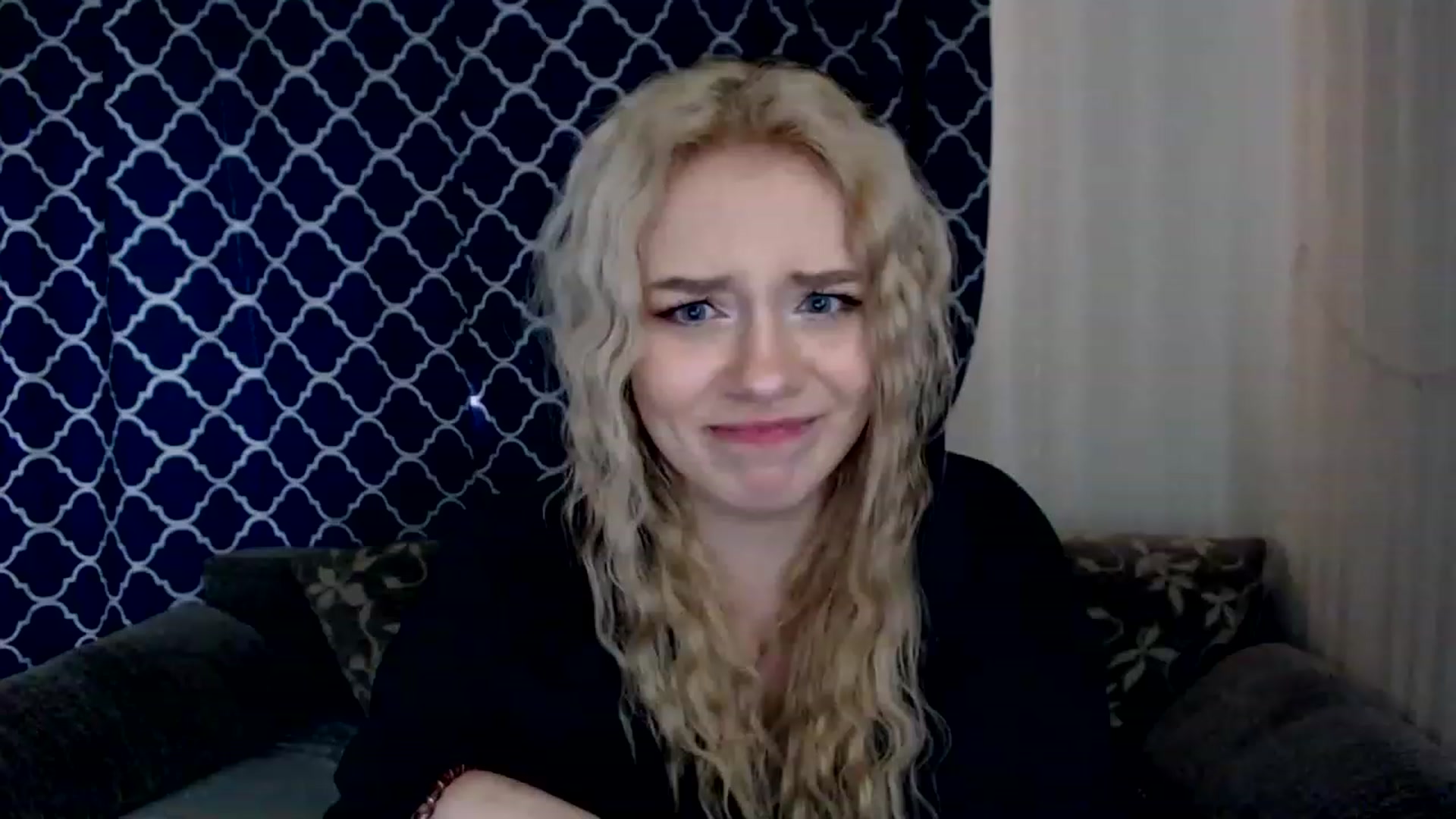 Gallery image thumbnail from Ririma_xo's myfreecams stream on, 05/09/2023, 10:42 image 19 of 20