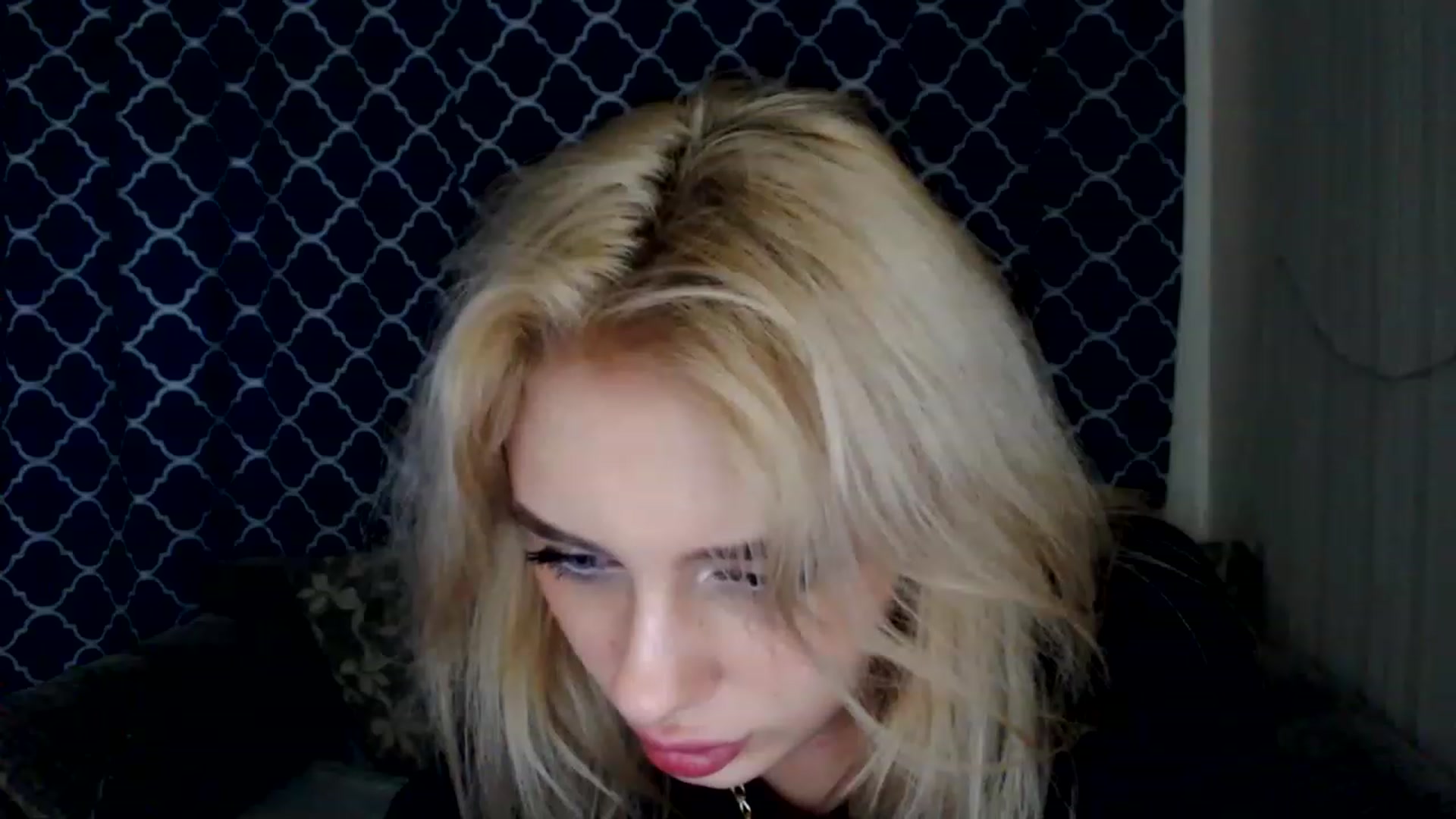 Gallery image thumbnail from Ririma_xo's myfreecams stream on, 05/23/2023, 16:00 image 8 of 20