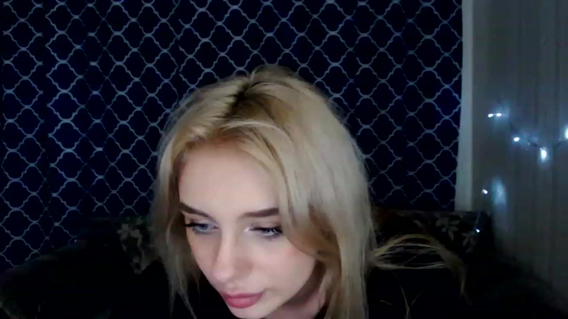 Gallery image thumbnail from Ririma_xo's myfreecams stream on, 05/23/2023, 16:00 image 19 of 20