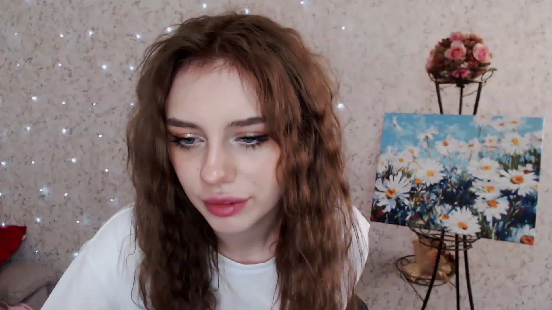 Gallery image thumbnail from Ririma_xo's myfreecams stream on, 06/05/2023, 09:47 image 6 of 20