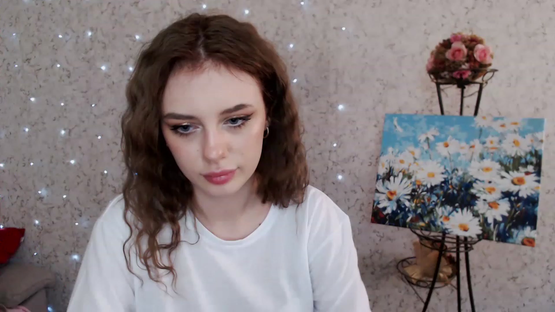 Gallery image thumbnail from Ririma_xo's myfreecams stream on, 06/05/2023, 09:47 image 10 of 20
