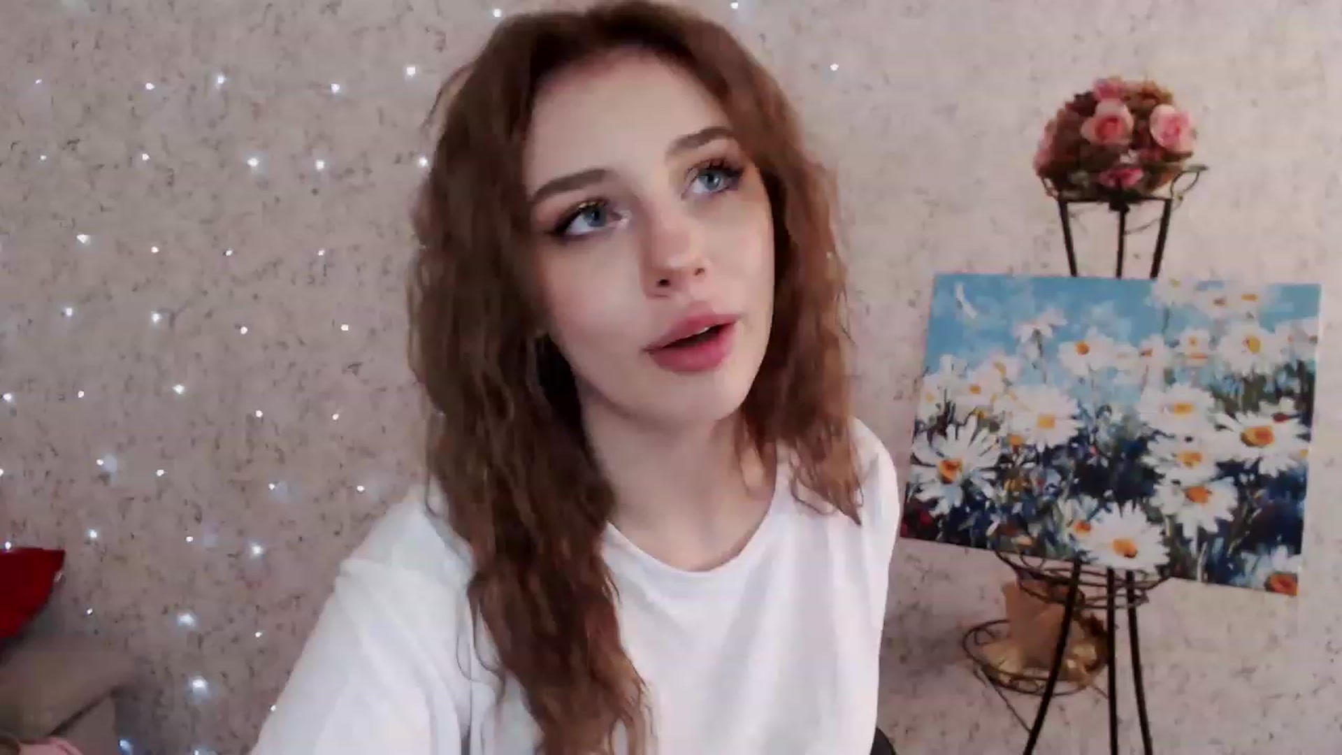 Gallery image thumbnail from Ririma_xo's myfreecams stream on, 06/05/2023, 09:47 image 1 of 20