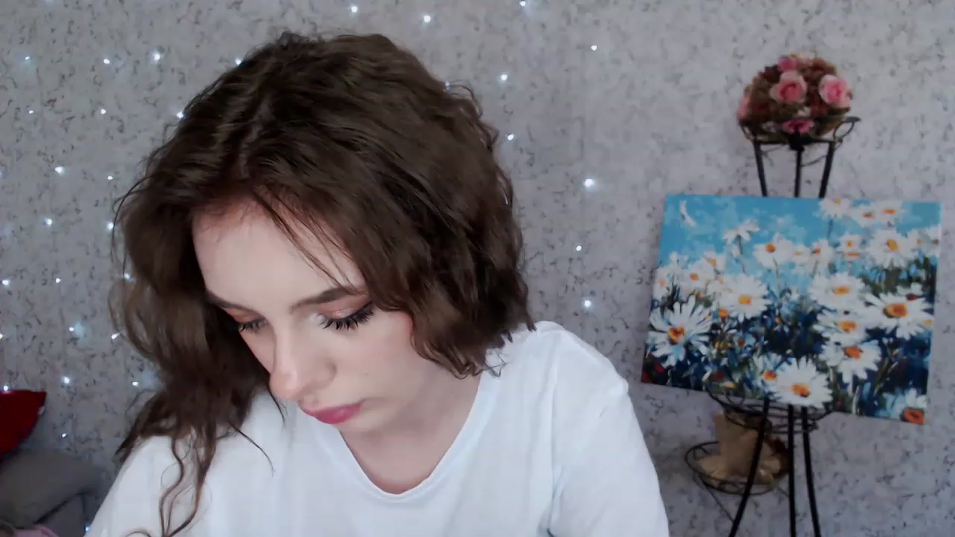 Gallery image thumbnail from Ririma_xo's myfreecams stream on, 06/05/2023, 09:47 image 7 of 20