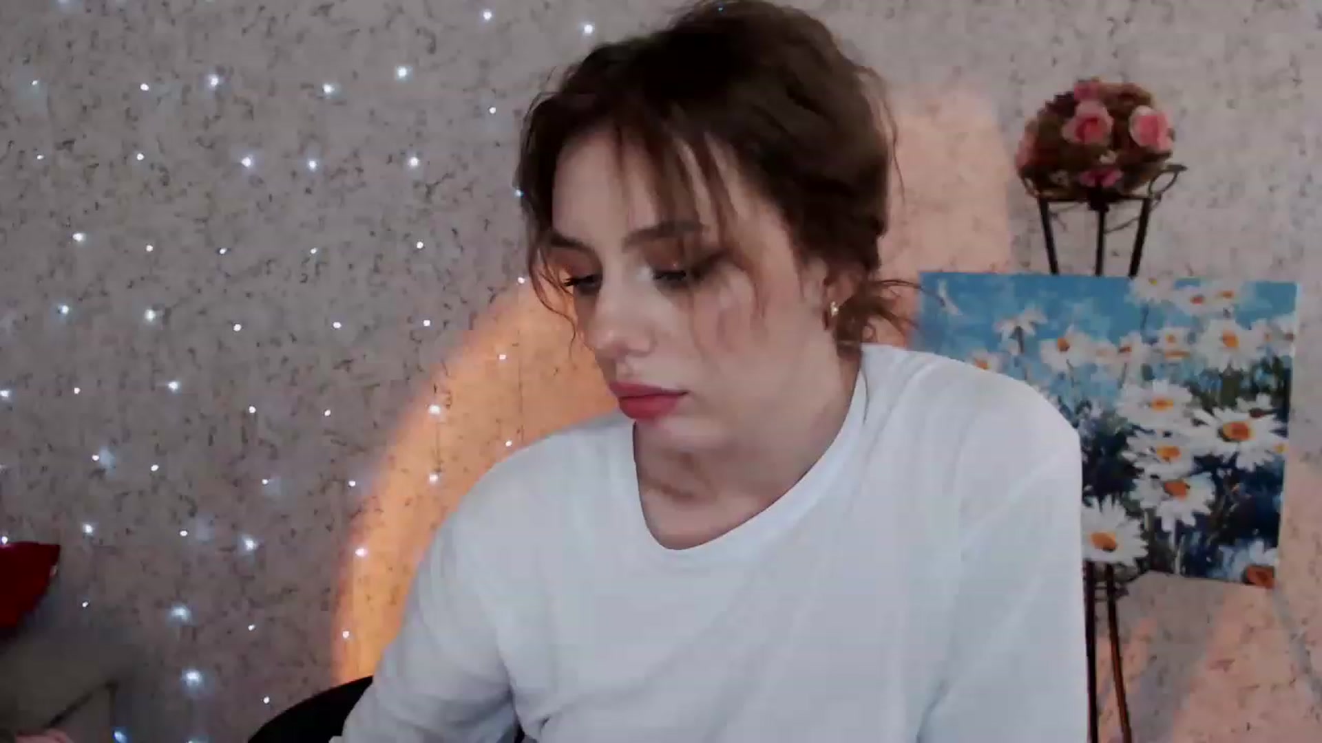 Gallery image thumbnail from Ririma_xo's myfreecams stream on, 06/05/2023, 10:08 image 20 of 20