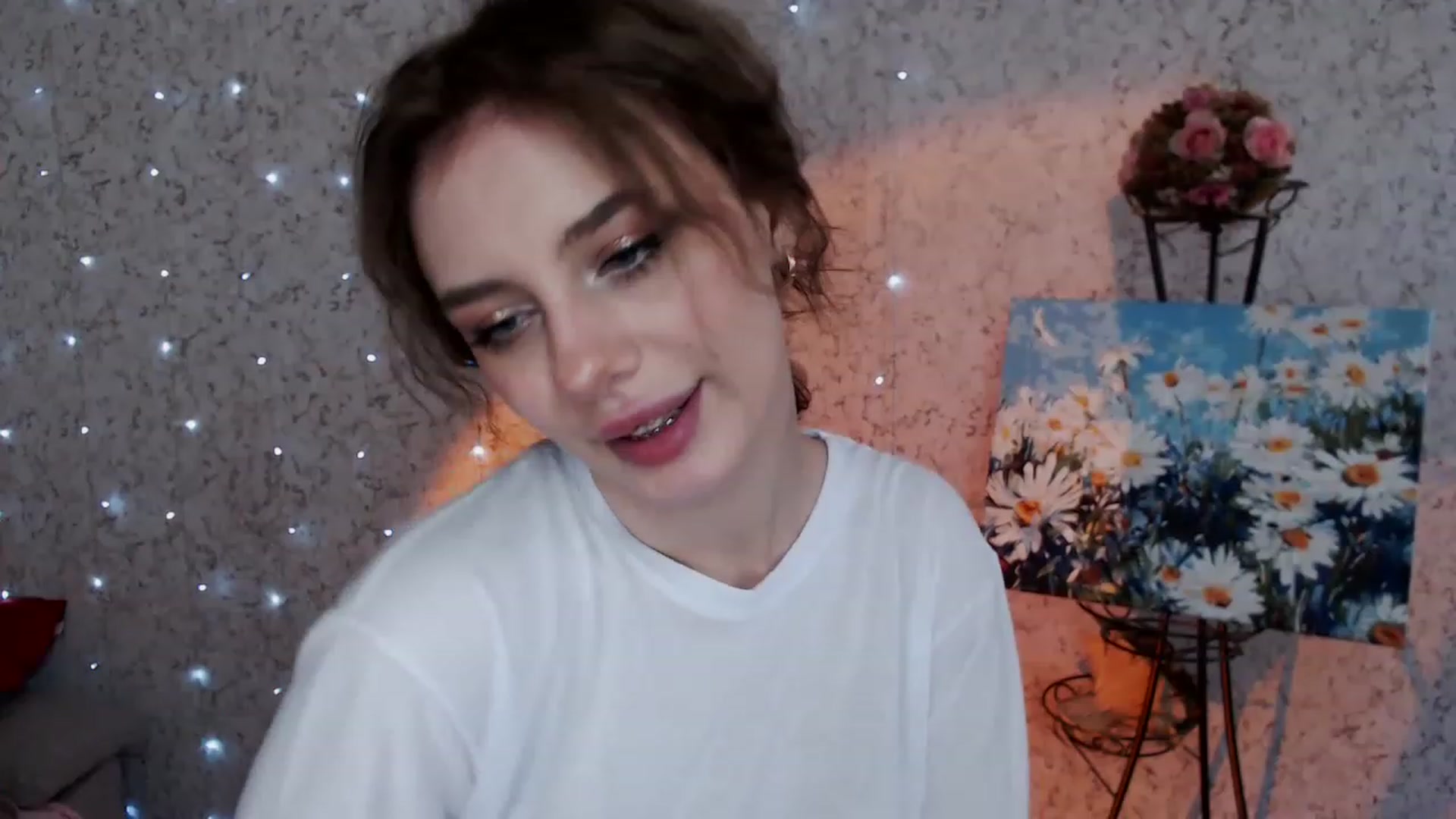 Gallery image thumbnail from Ririma_xo's myfreecams stream on, 06/05/2023, 10:08 image 5 of 20