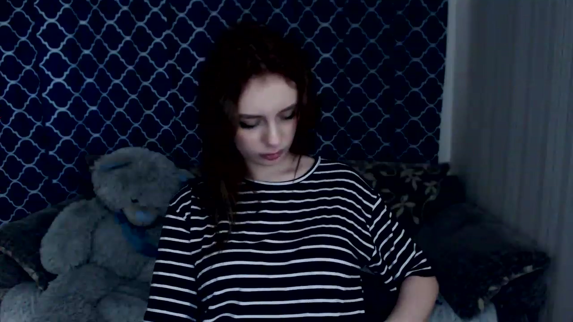 Gallery image thumbnail from Ririma_xo's myfreecams stream on, 06/07/2023, 12:01 image 13 of 20