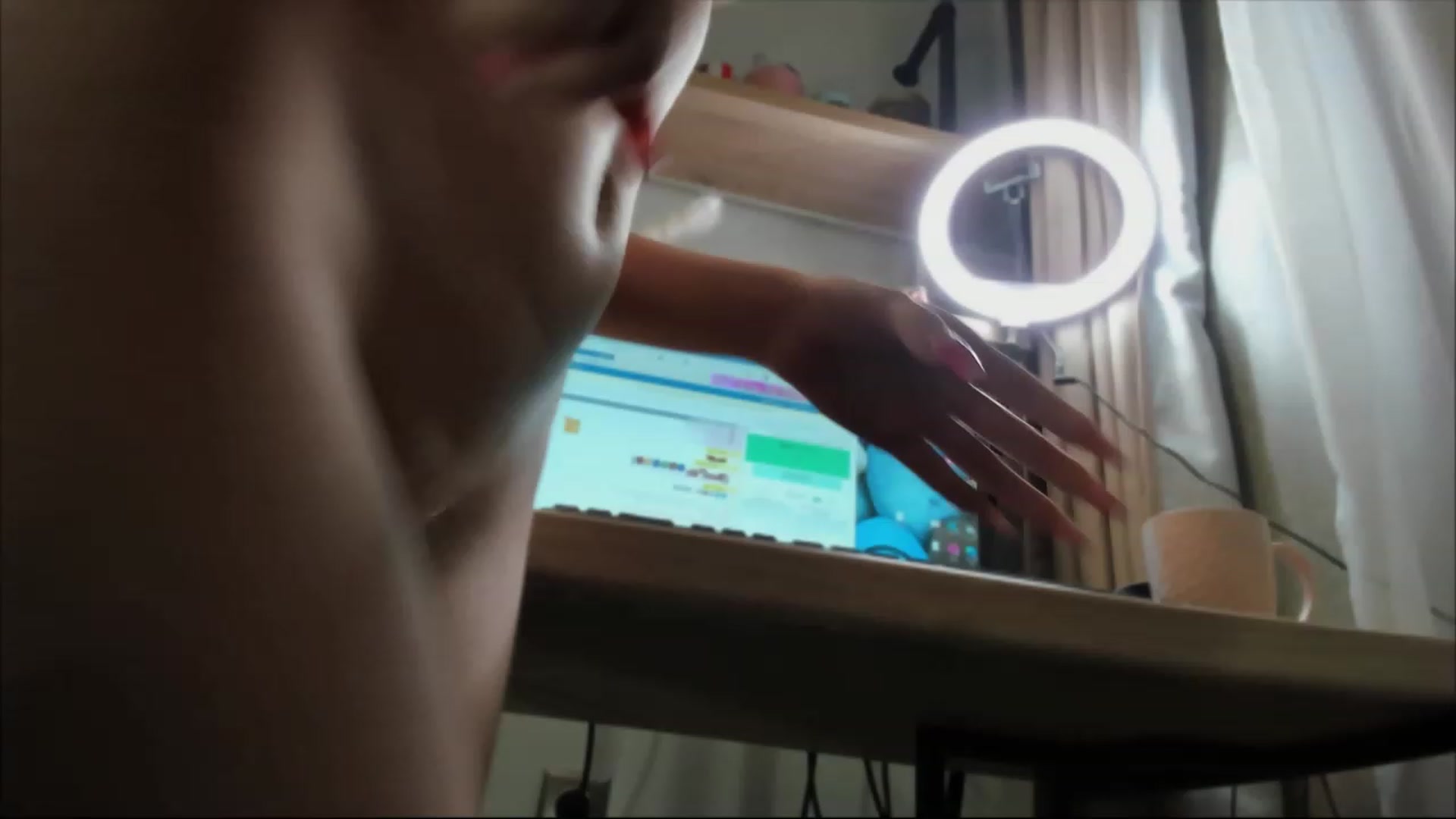 Gallery image thumbnail from RishaLi's myfreecams stream on, 01/25/2023, 15:31 image 17 of 20