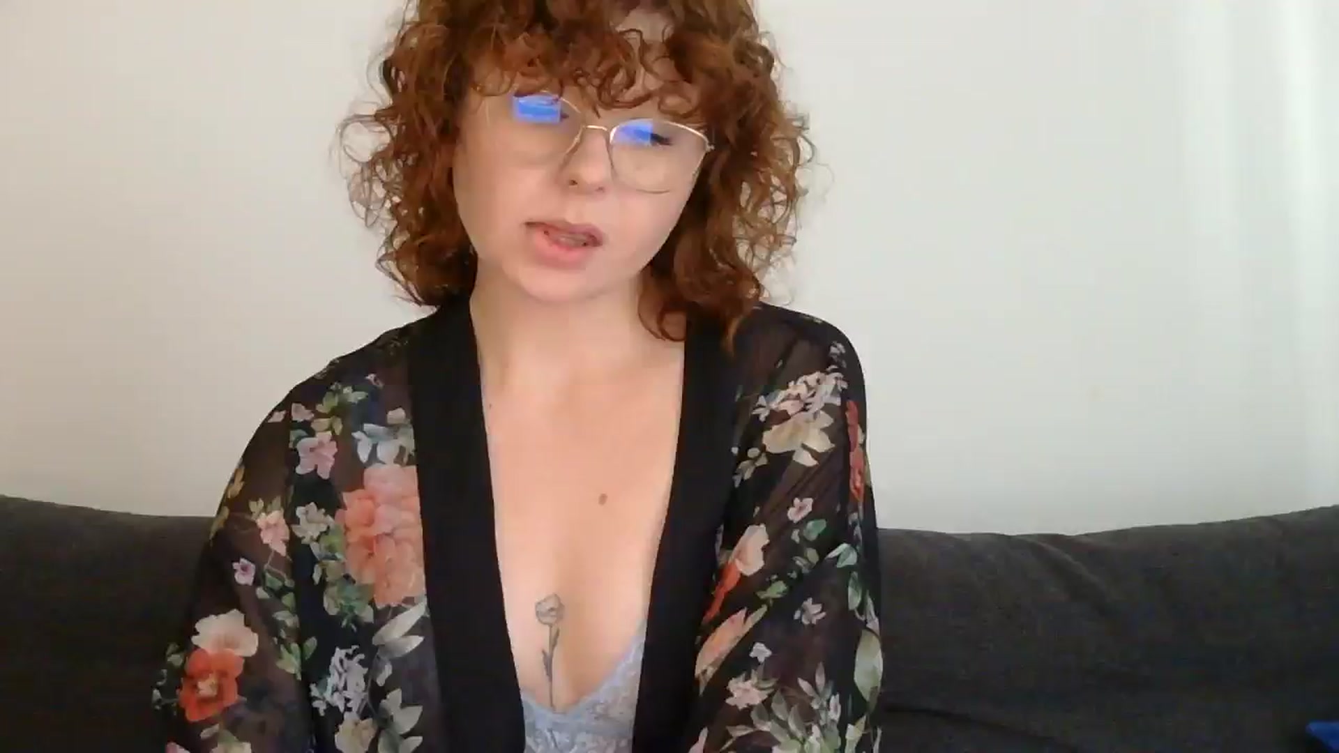 Gallery image thumbnail from RiskyIvy's myfreecams stream on, 09/08/2025, 12:12 image 6 of 20