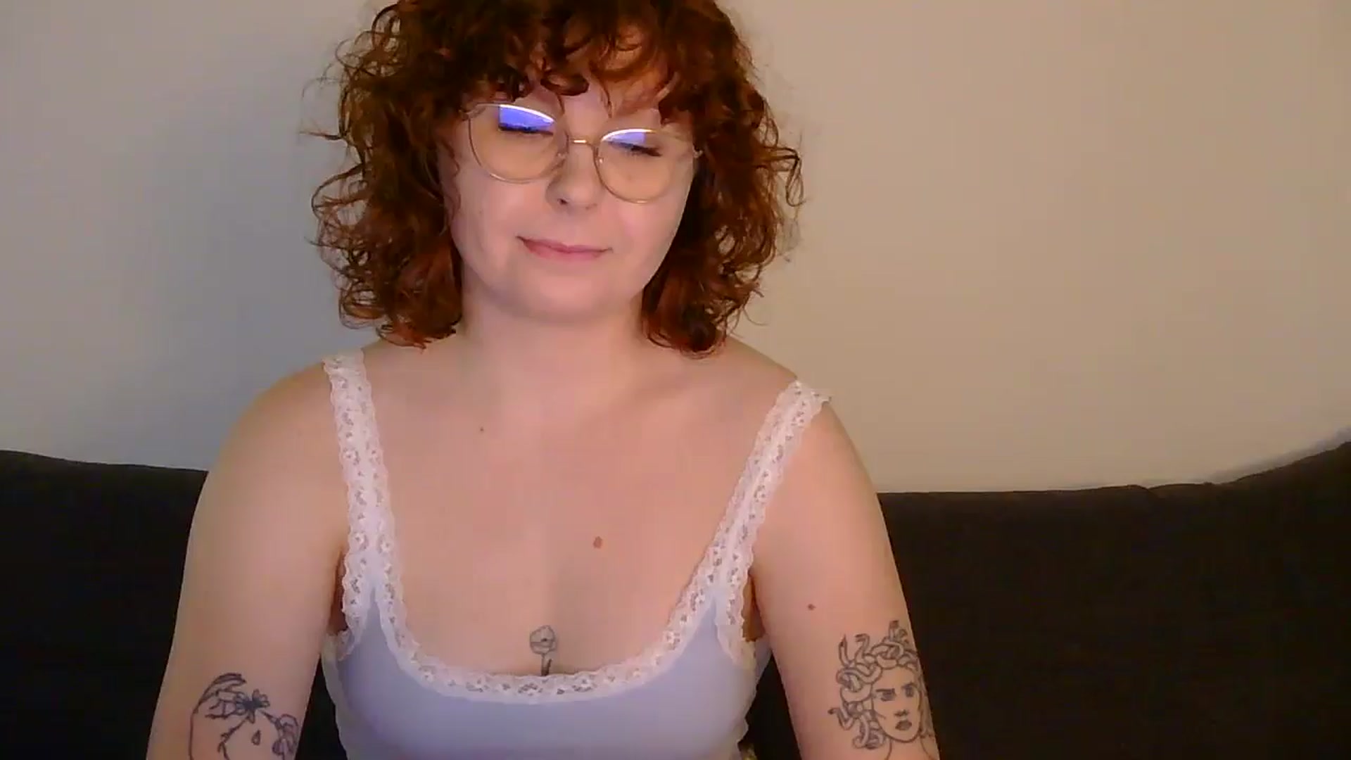 Gallery image thumbnail from RiskyIvy's myfreecams stream on, 11/07/2025, 14:27 image 16 of 20