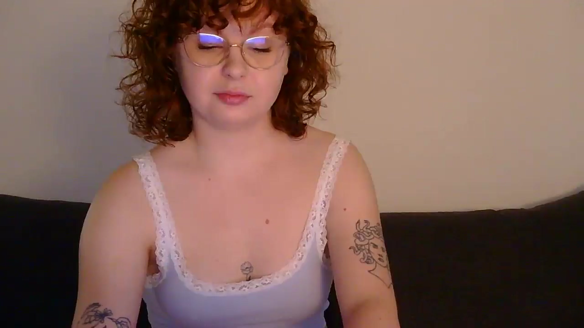 Gallery image thumbnail from RiskyIvy's myfreecams stream on, 11/07/2025, 14:27 image 12 of 20
