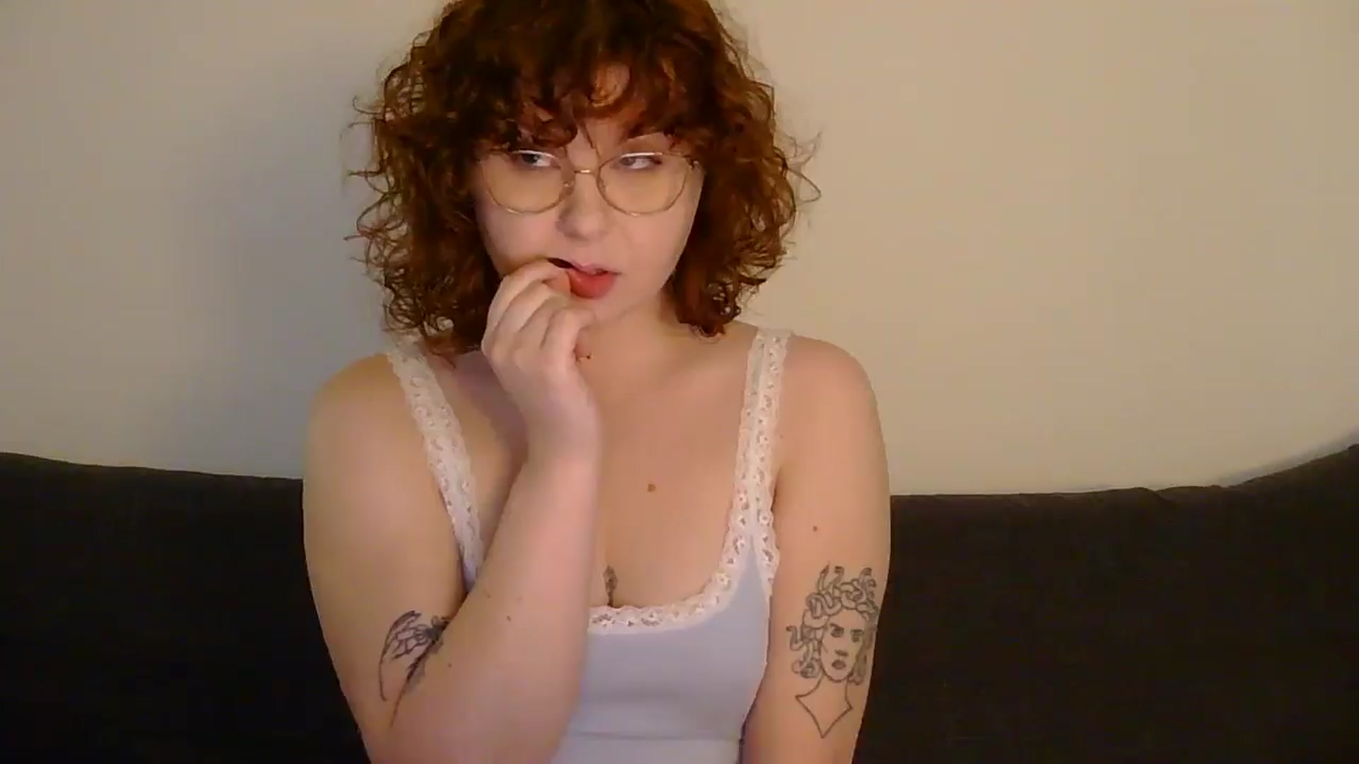 Gallery image thumbnail from RiskyIvy's myfreecams stream on, 11/07/2025, 14:27 image 2 of 20