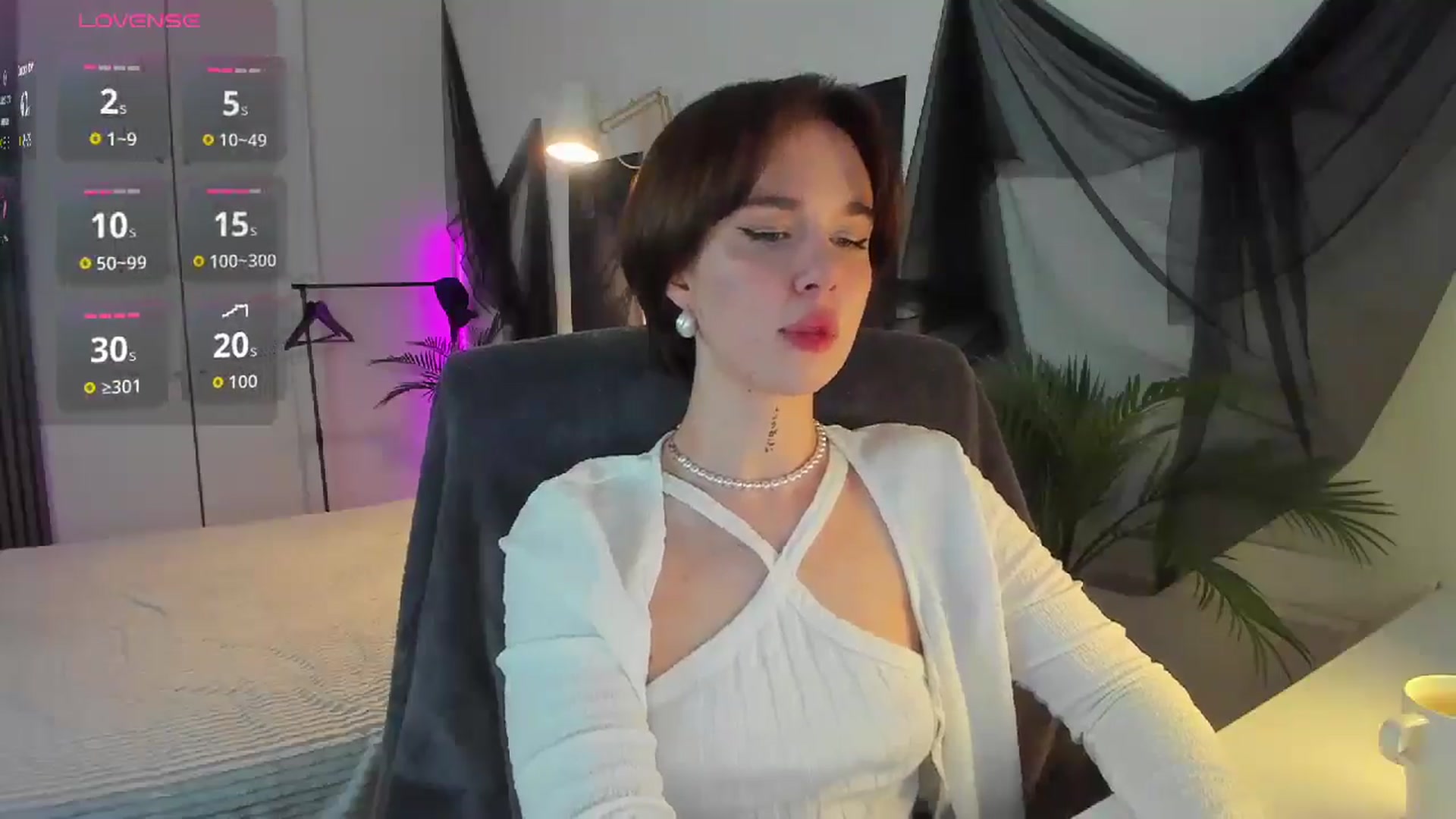 Gallery image thumbnail from RisoSweet's myfreecams stream on, 03/09/2026, 24:35 image 14 of 20