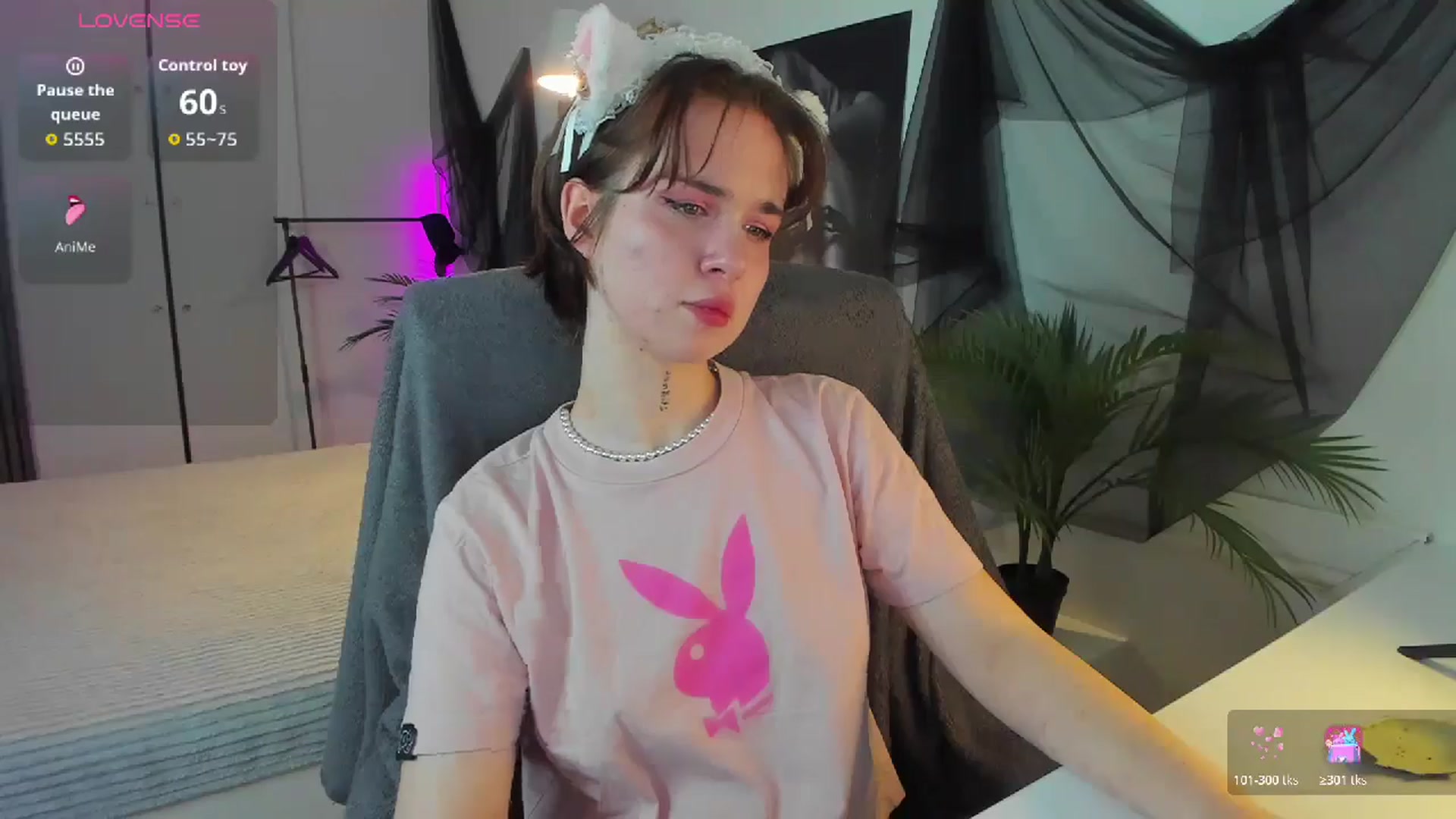 Gallery image thumbnail from RisoSweet's myfreecams stream on, 03/10/2026, 04:28 image 3 of 20