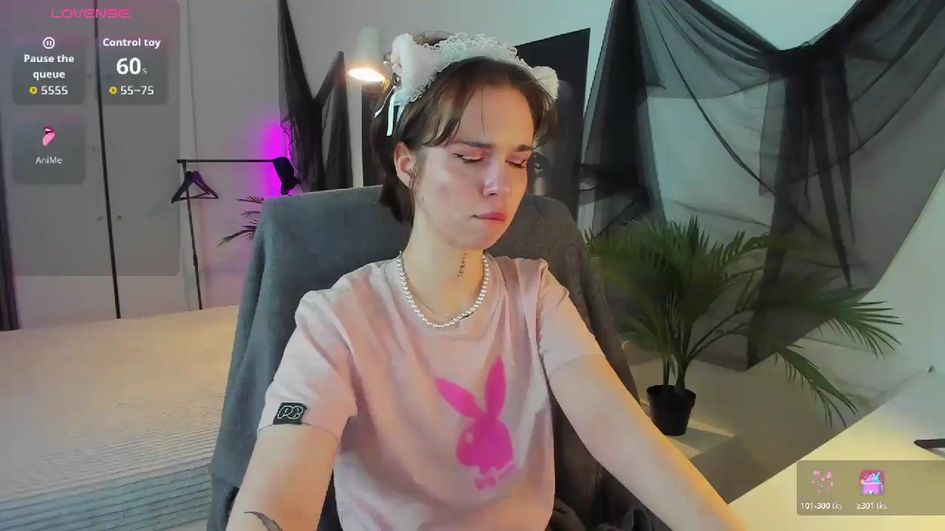 Gallery image thumbnail from RisoSweet's myfreecams stream on, 03/10/2026, 04:28 image 8 of 20