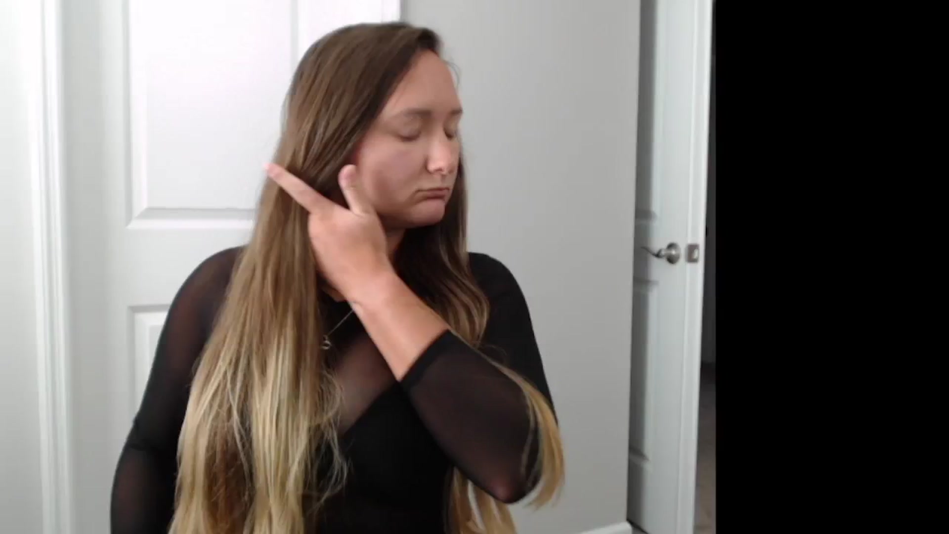 Gallery image thumbnail from RissXO's myfreecams stream on, 08/24/2023, 16:54 image 1 of 20