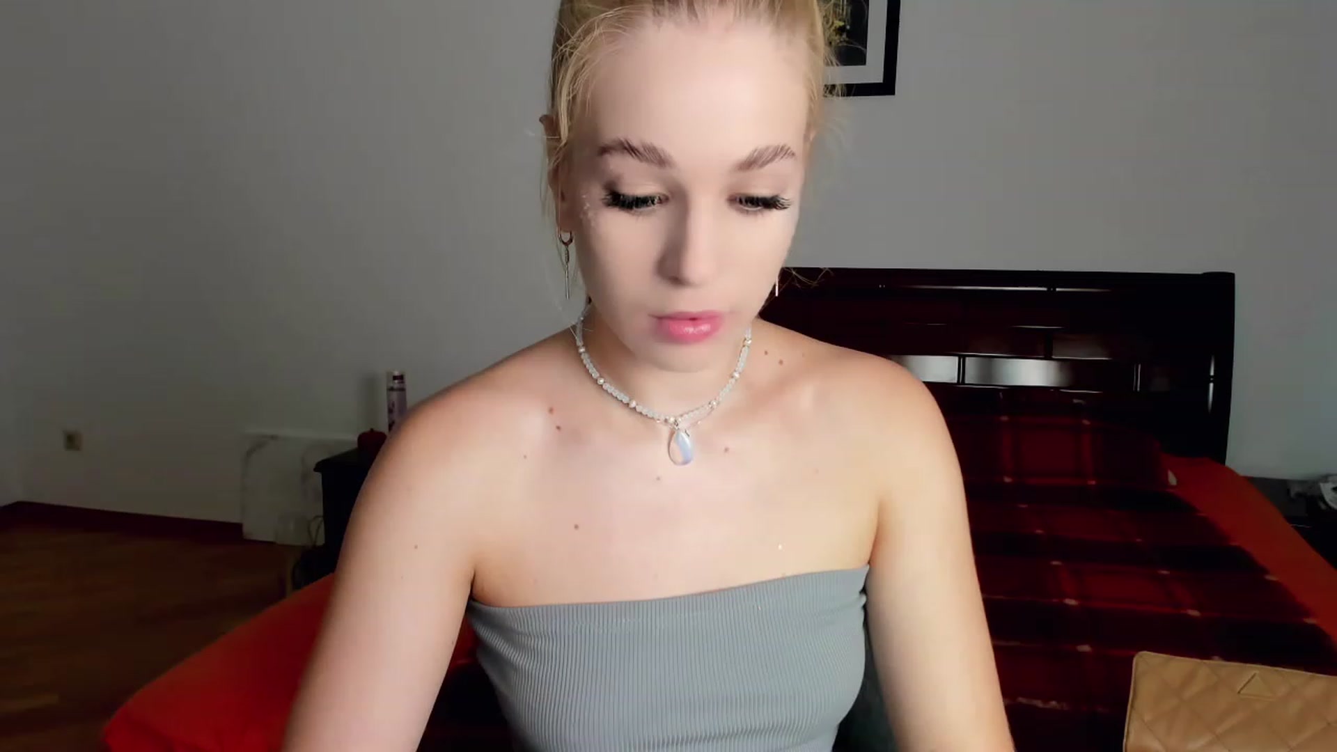 Gallery image thumbnail from RitaPretty's myfreecams stream on, 07/06/2023, 09:23 image 19 of 20