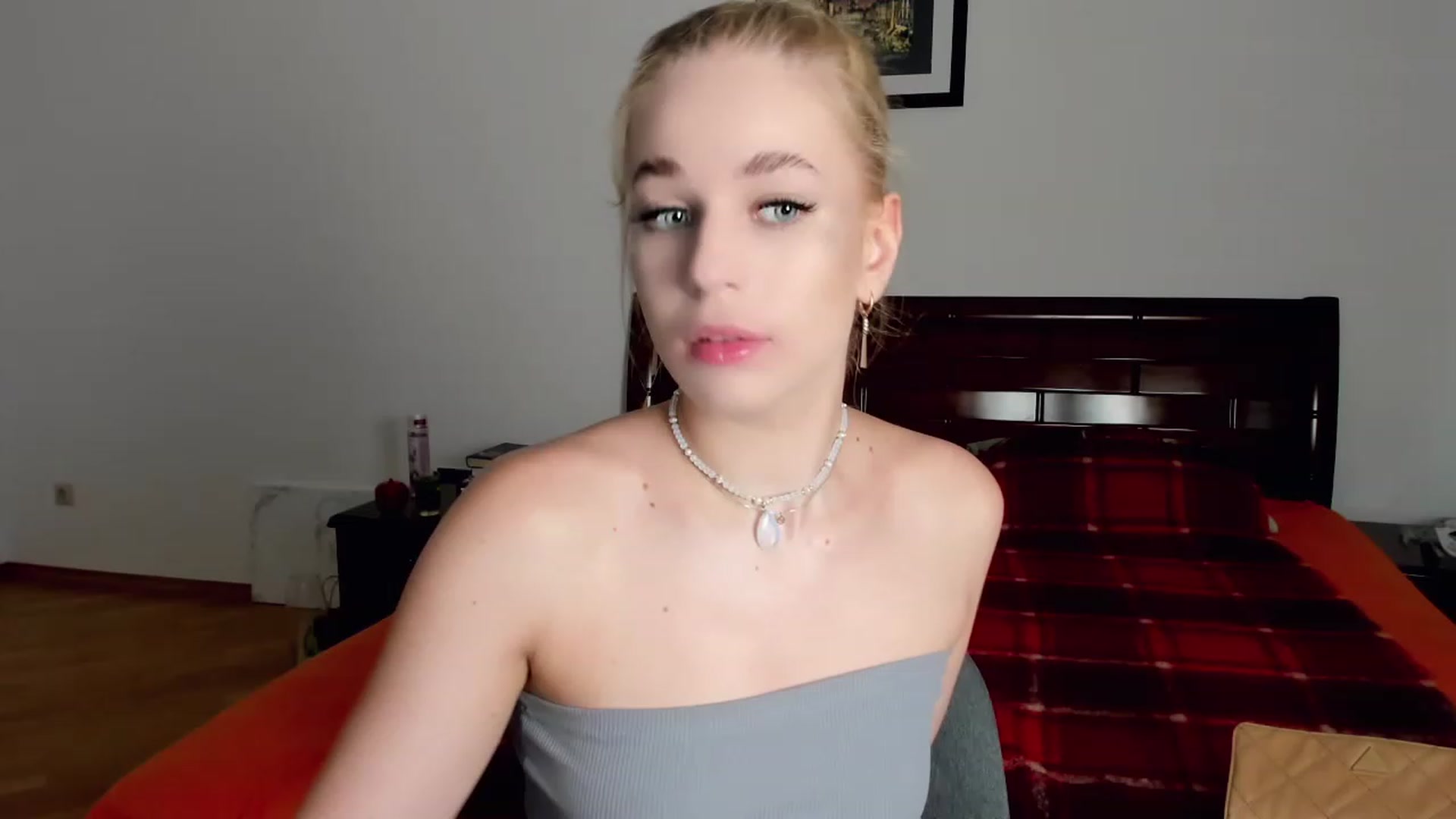 Gallery image thumbnail from RitaPretty's myfreecams stream on, 07/06/2023, 09:23 image 14 of 20