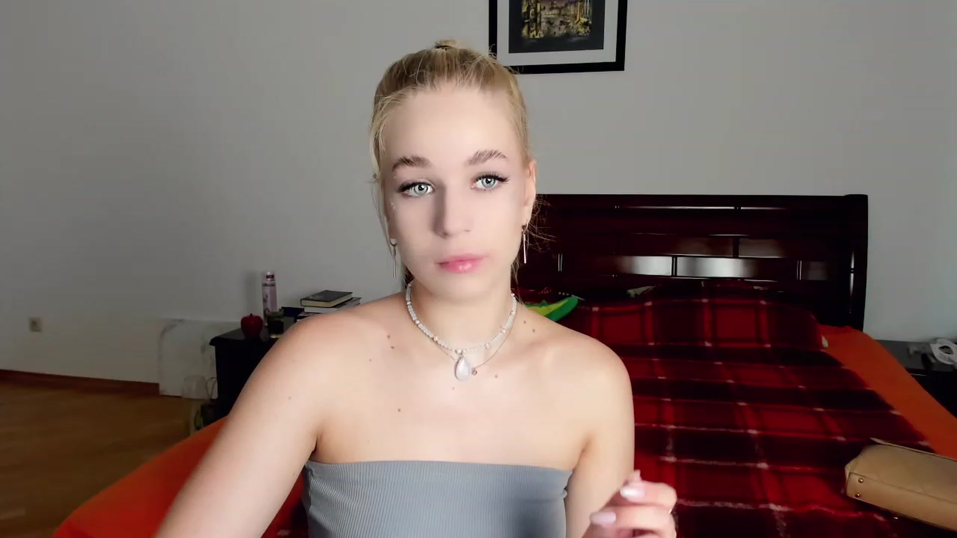 Gallery image thumbnail from RitaPretty's myfreecams stream on, 07/06/2023, 09:23 image 6 of 20