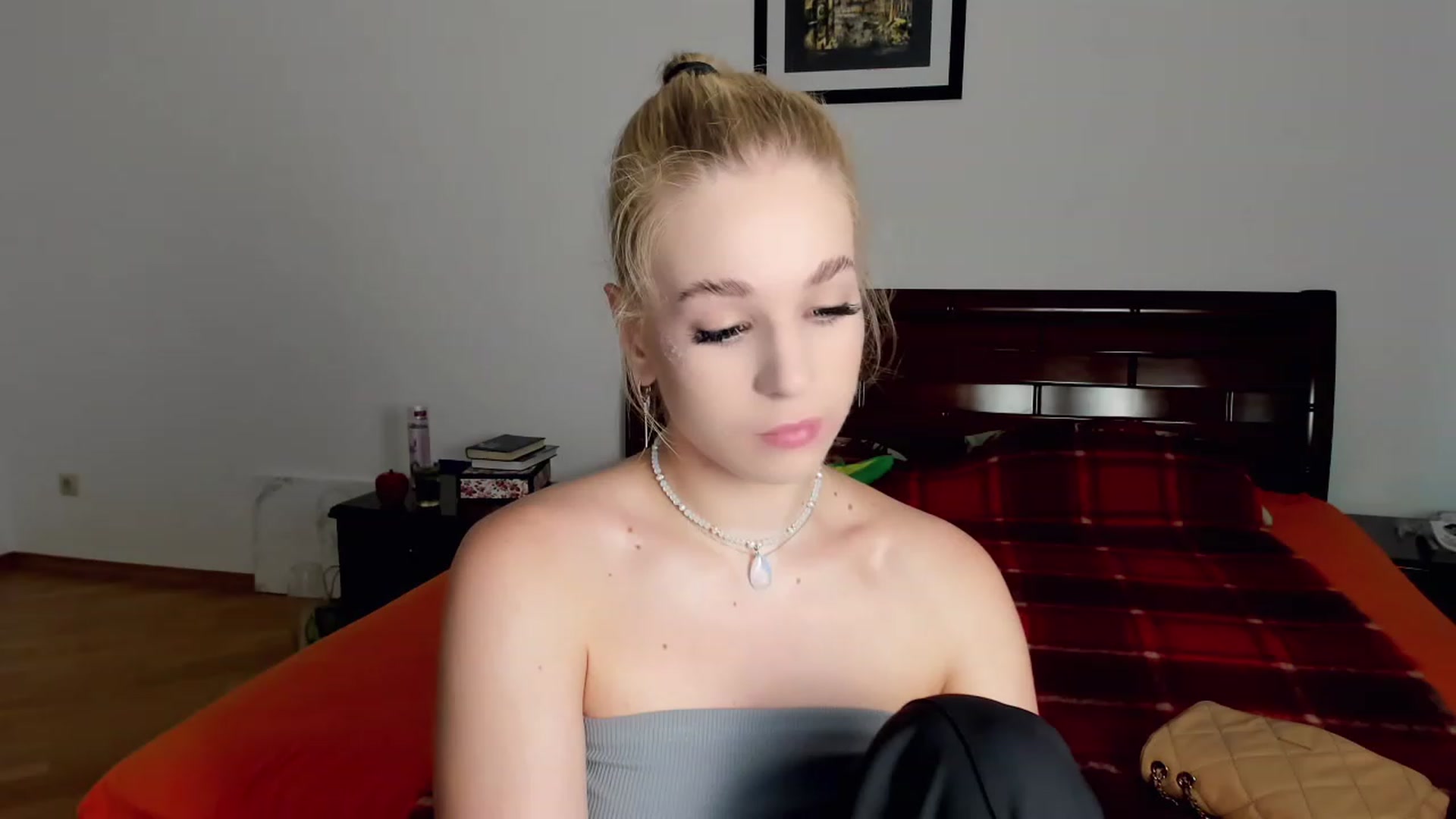 Gallery image thumbnail from RitaPretty's myfreecams stream on, 07/06/2023, 11:16 image 10 of 20
