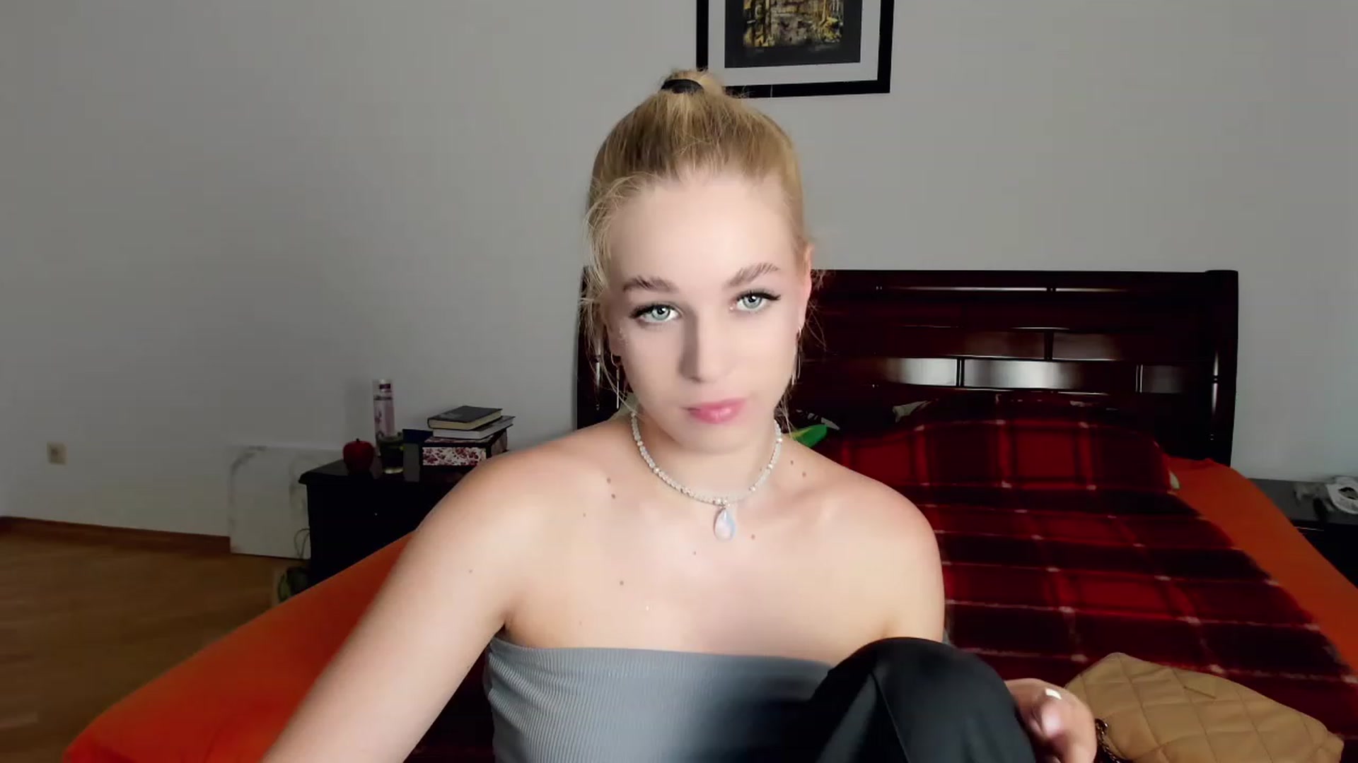 Gallery image thumbnail from RitaPretty's myfreecams stream on, 07/06/2023, 11:16 image 19 of 20