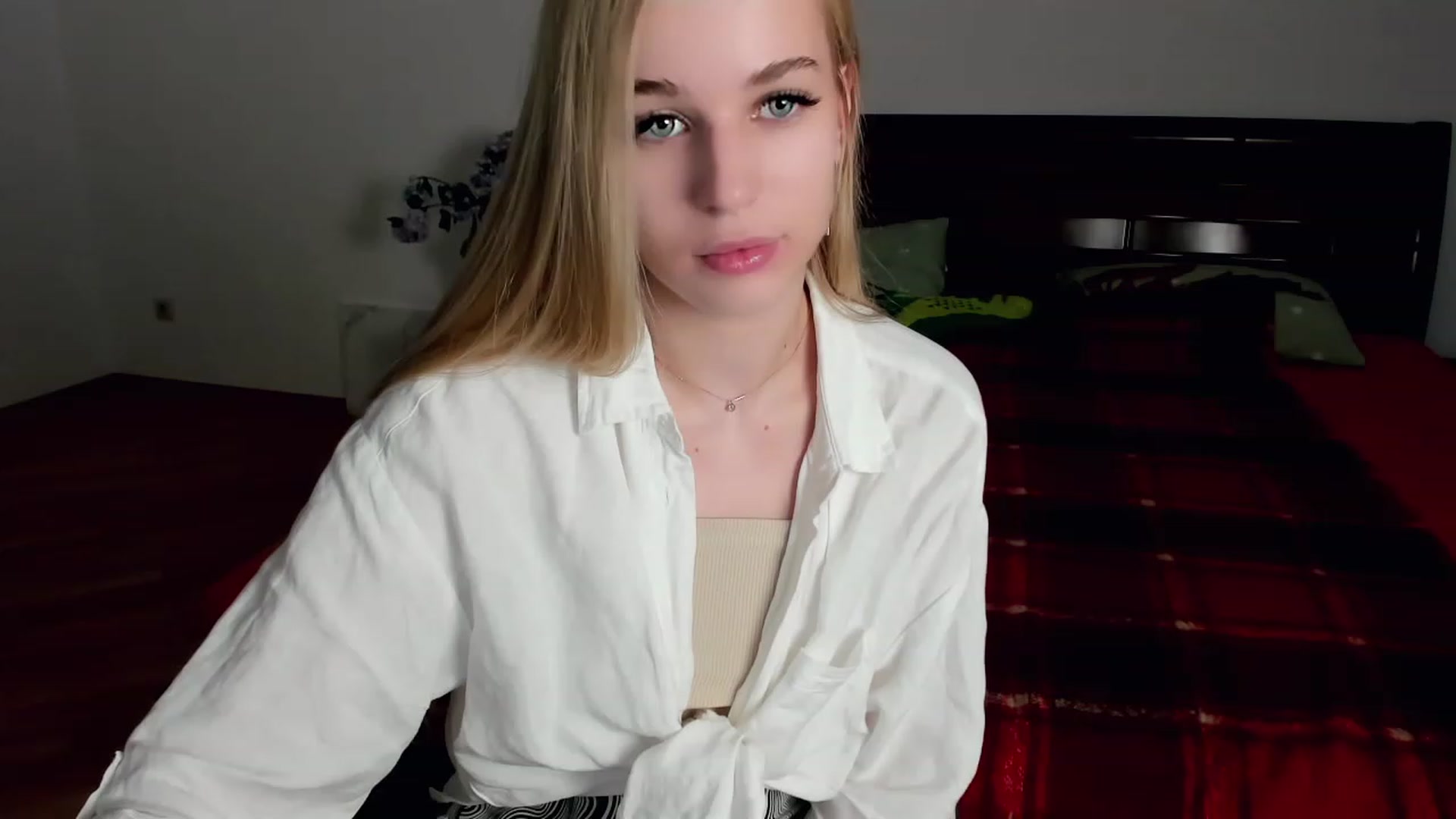 Gallery image thumbnail from RitaPretty's myfreecams stream on, 07/08/2023, 11:07 image 17 of 20