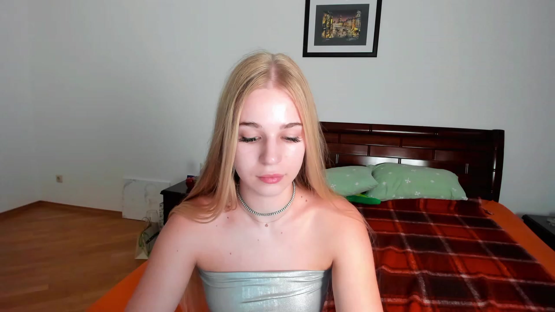 Gallery image thumbnail from RitaPretty's myfreecams stream on, 07/17/2023, 10:13 image 3 of 20