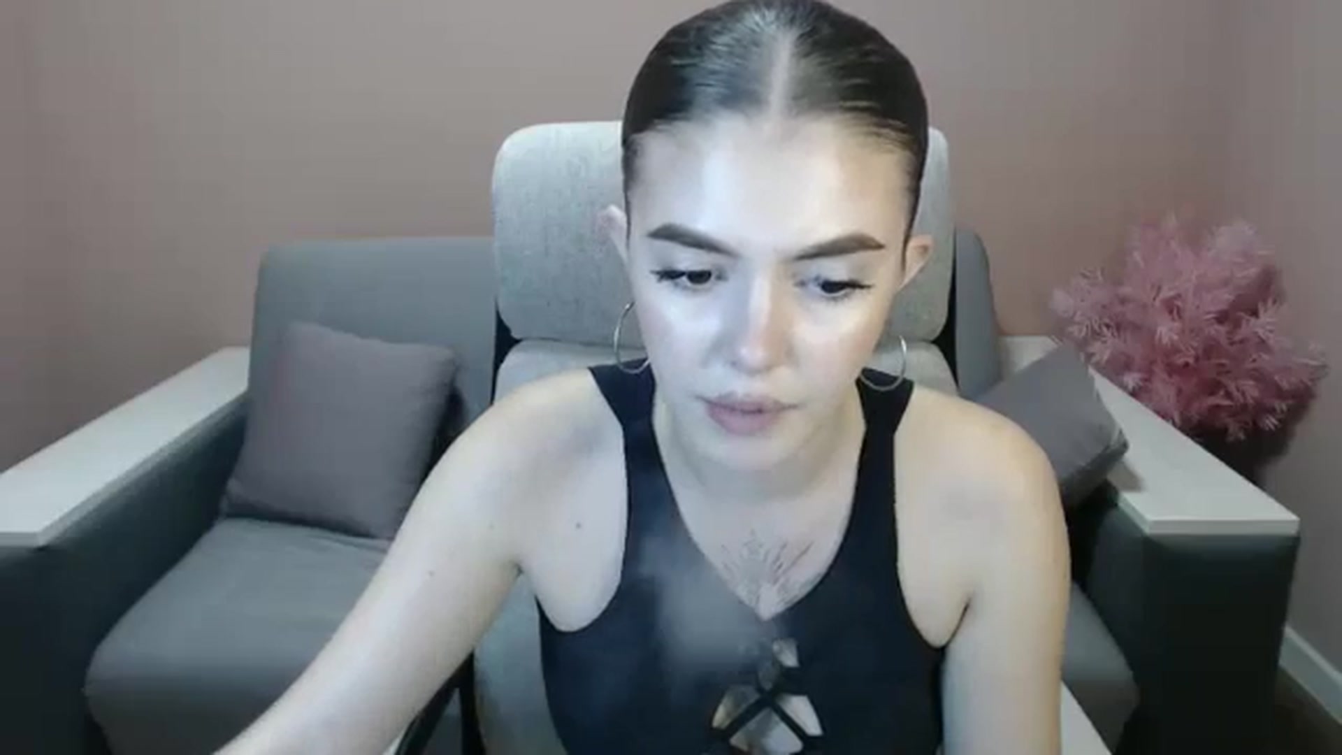 Gallery image thumbnail from Ritaneer's myfreecams stream on, 08/12/2024, 12:00 image 7 of 20